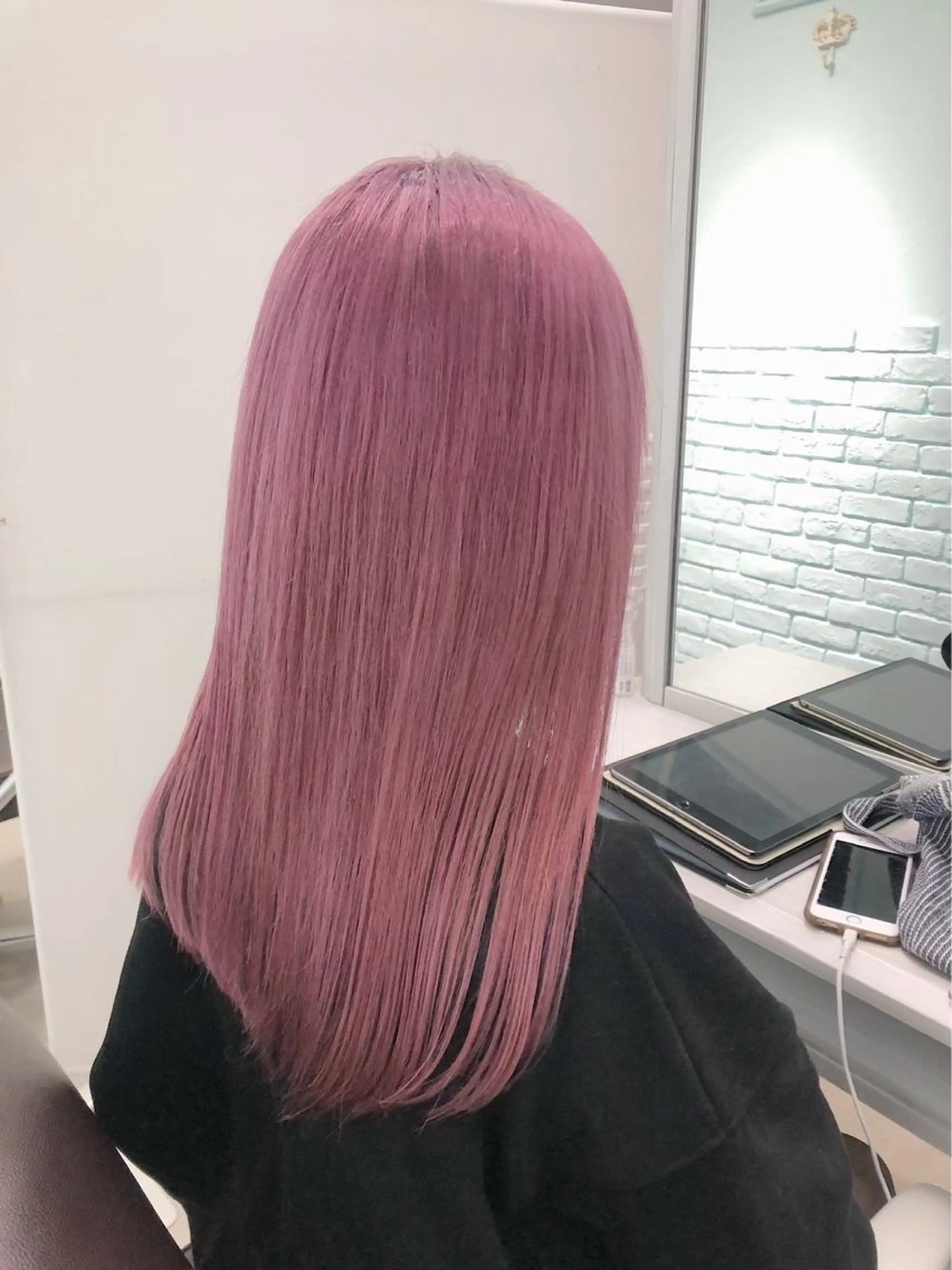 セミロング カラー ヘアアレンジ カット ヘアカラー 💕誰より可愛い💕 ピンク🎀YUUKAのヘアスタイル
