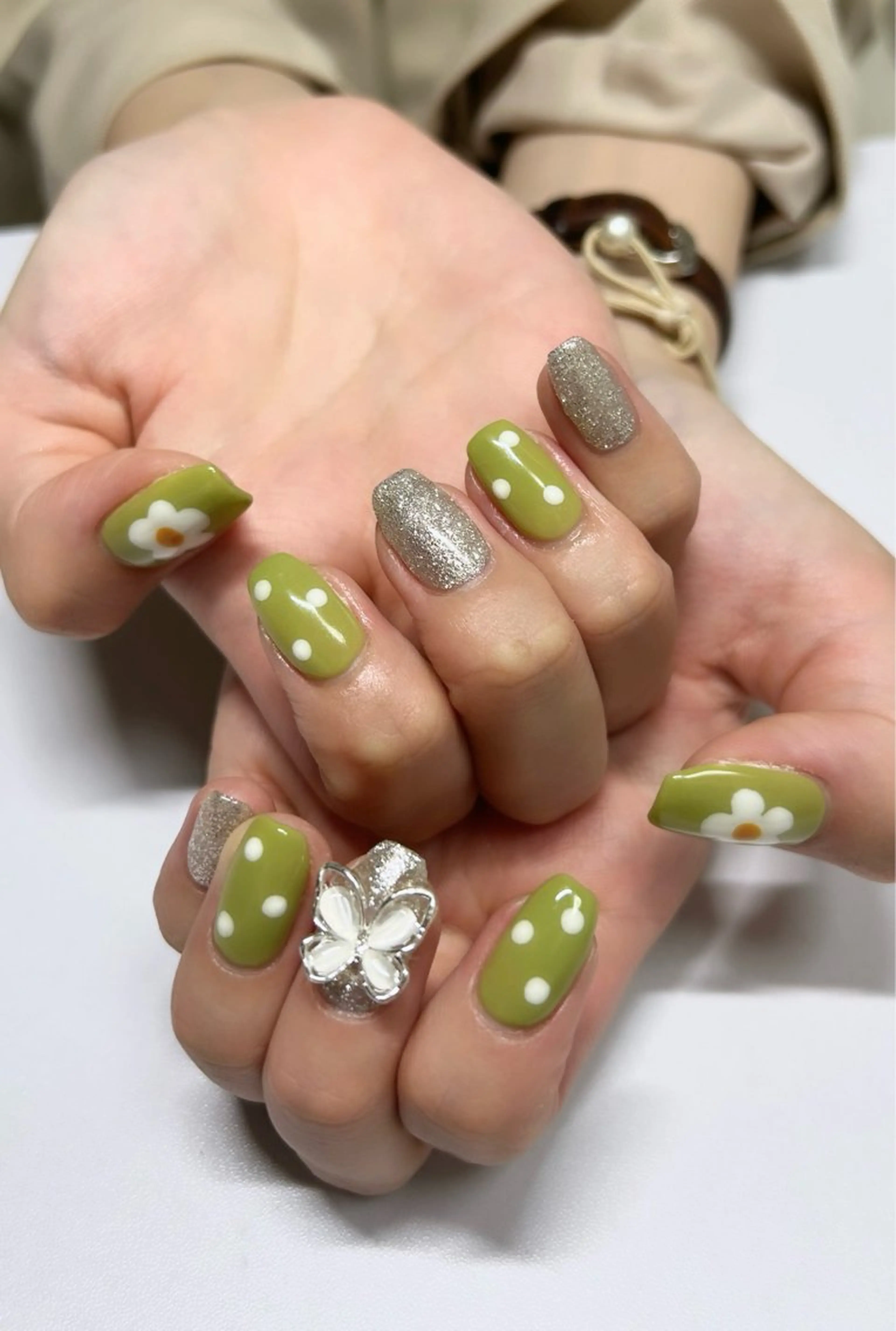 ネイル ハンドネイル fleur フルールのネイルデザイン