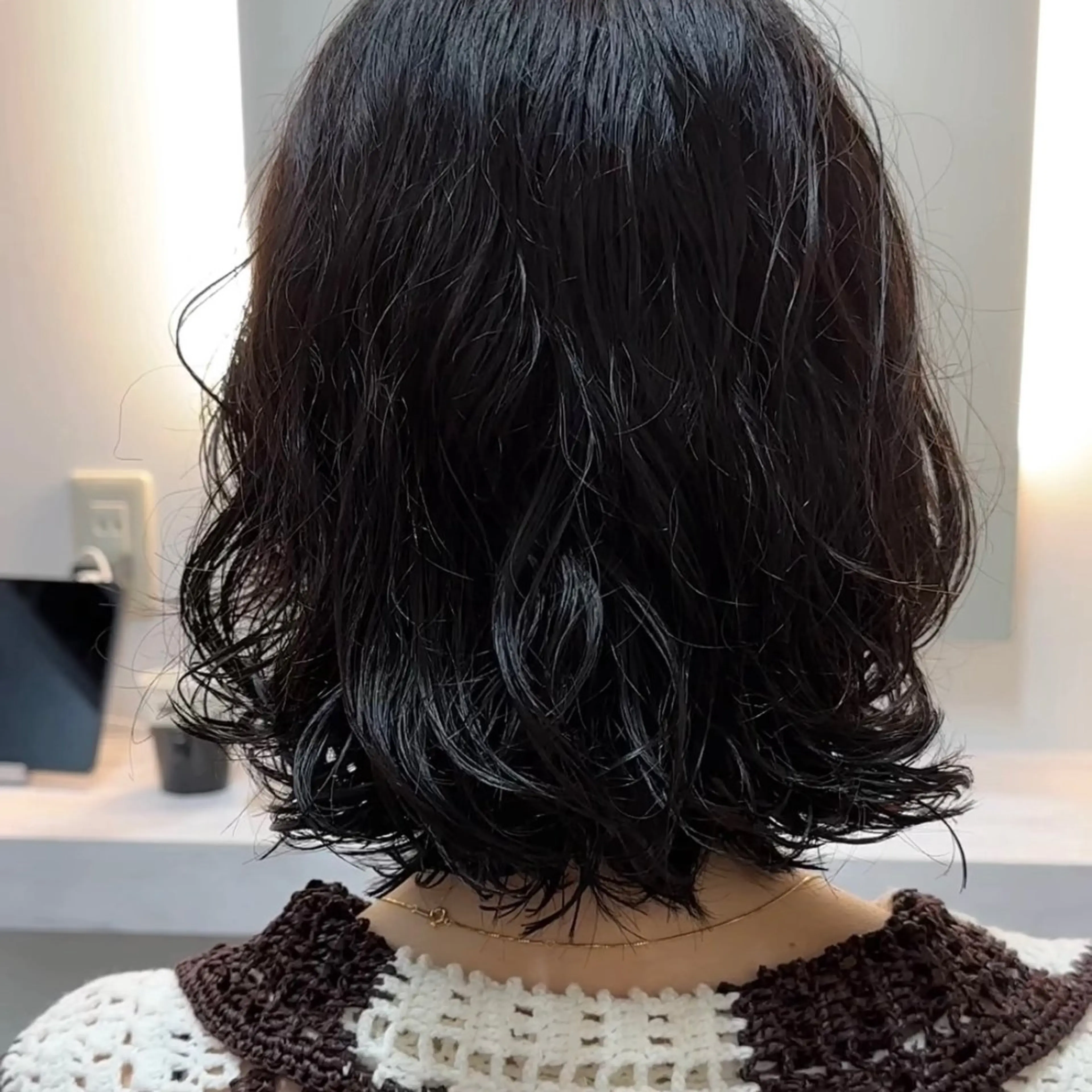 ミディアム パーマ ミディアムパーマ FBeauty 青山店所属・透明感カラー& 外国人風パーマのヘアスタイル