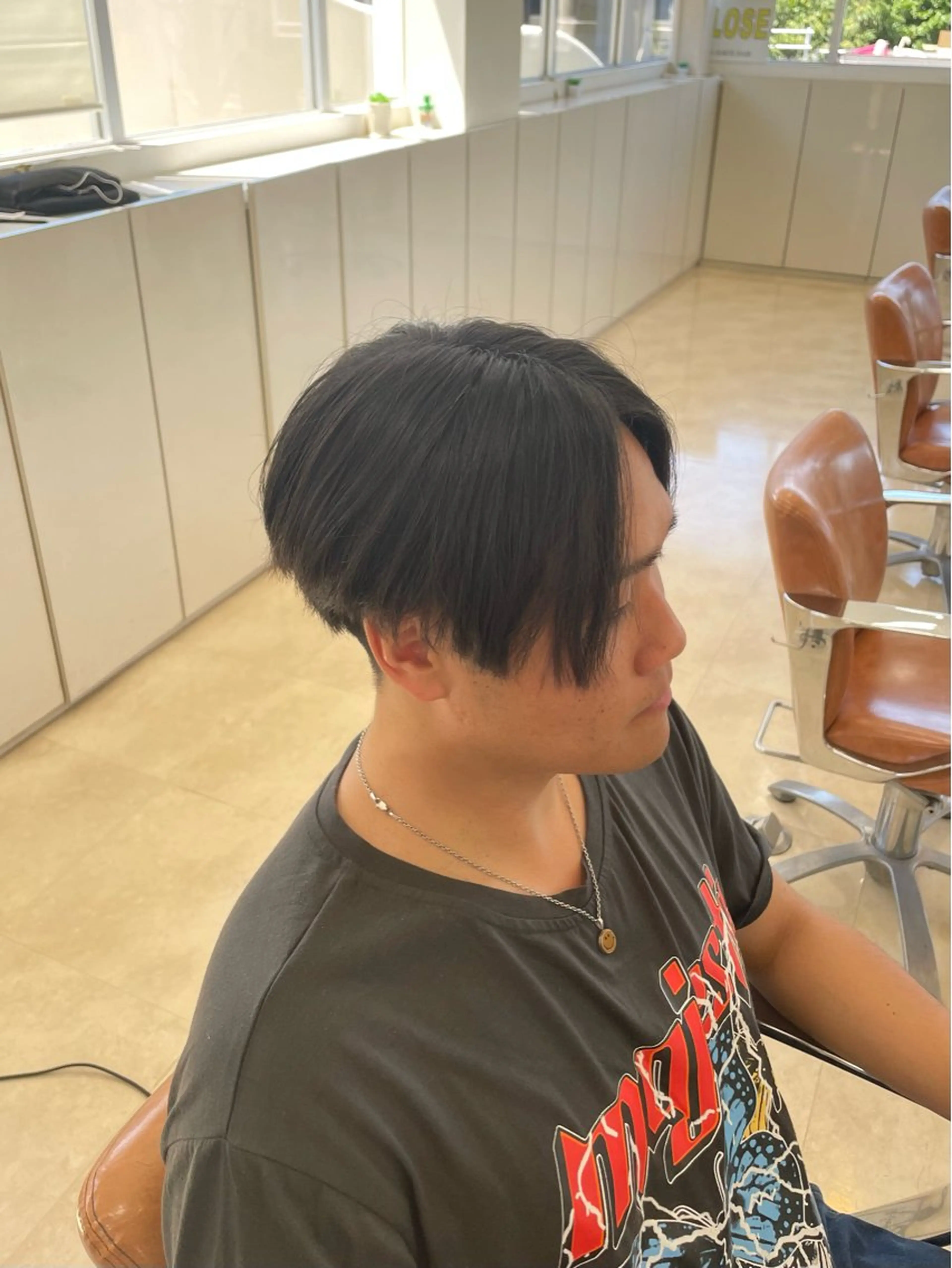 ショート メンズ センターパート メンズ韓国風 韓国風ヘア chic大宮東口所属・🔥大宮メンズ特化 ﾒﾝｽﾞﾍｱ伊藤🔥のヘアスタイル