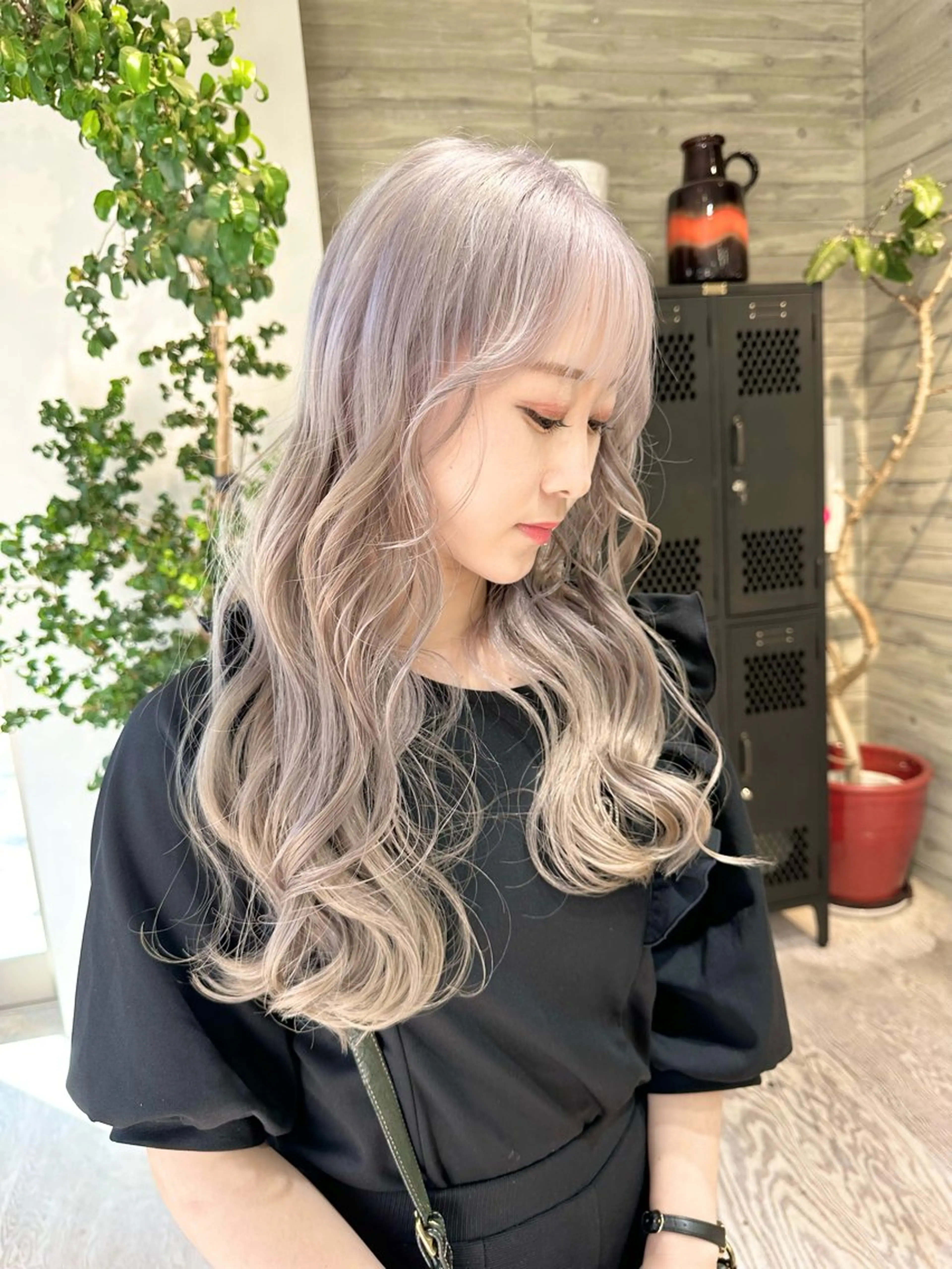セミロング カラー ヘアカラー トリートメント kai .のヘアスタイル