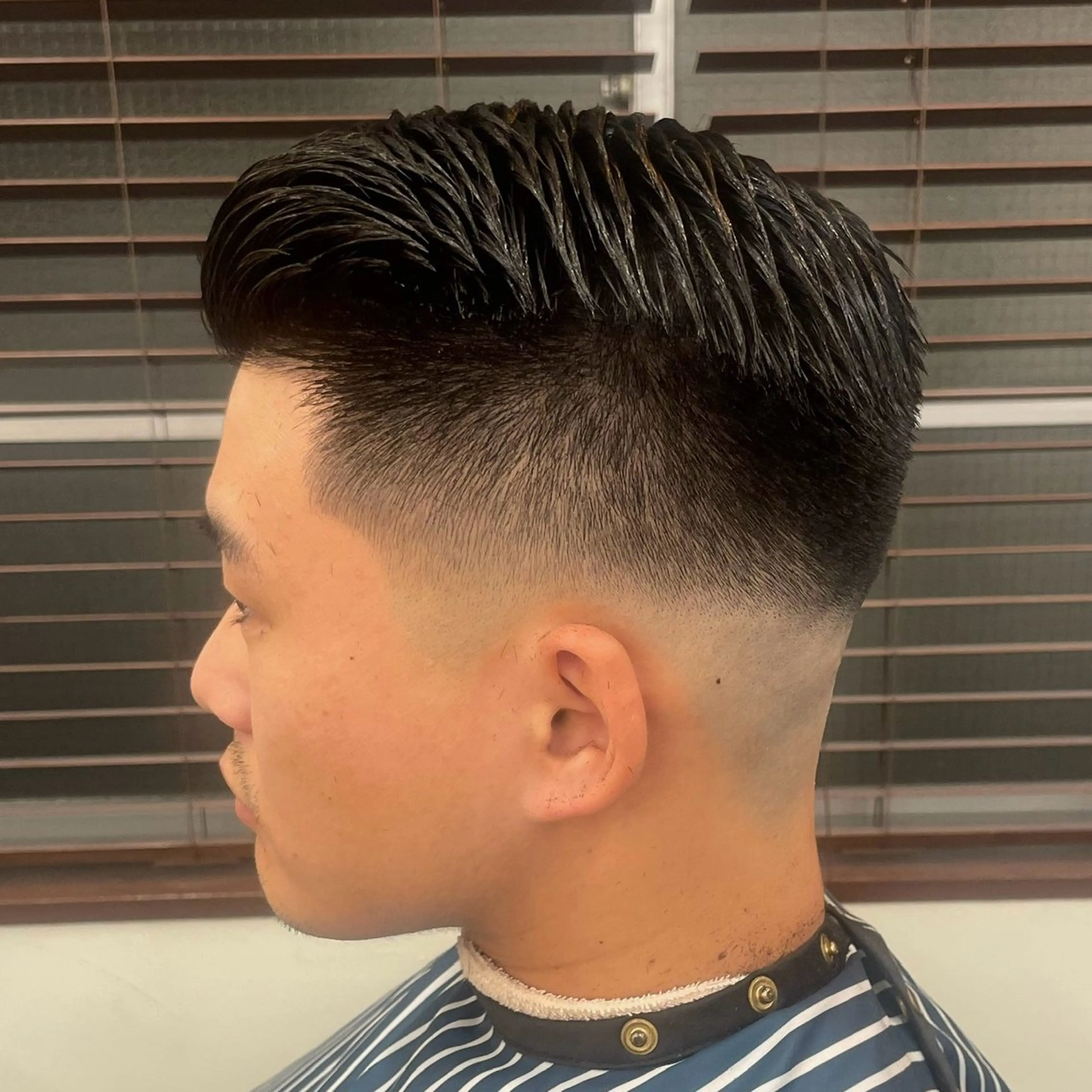 ショート メンズ フェードカット スキンフェード Taka【バーバー /フェードカット】のヘアスタイル