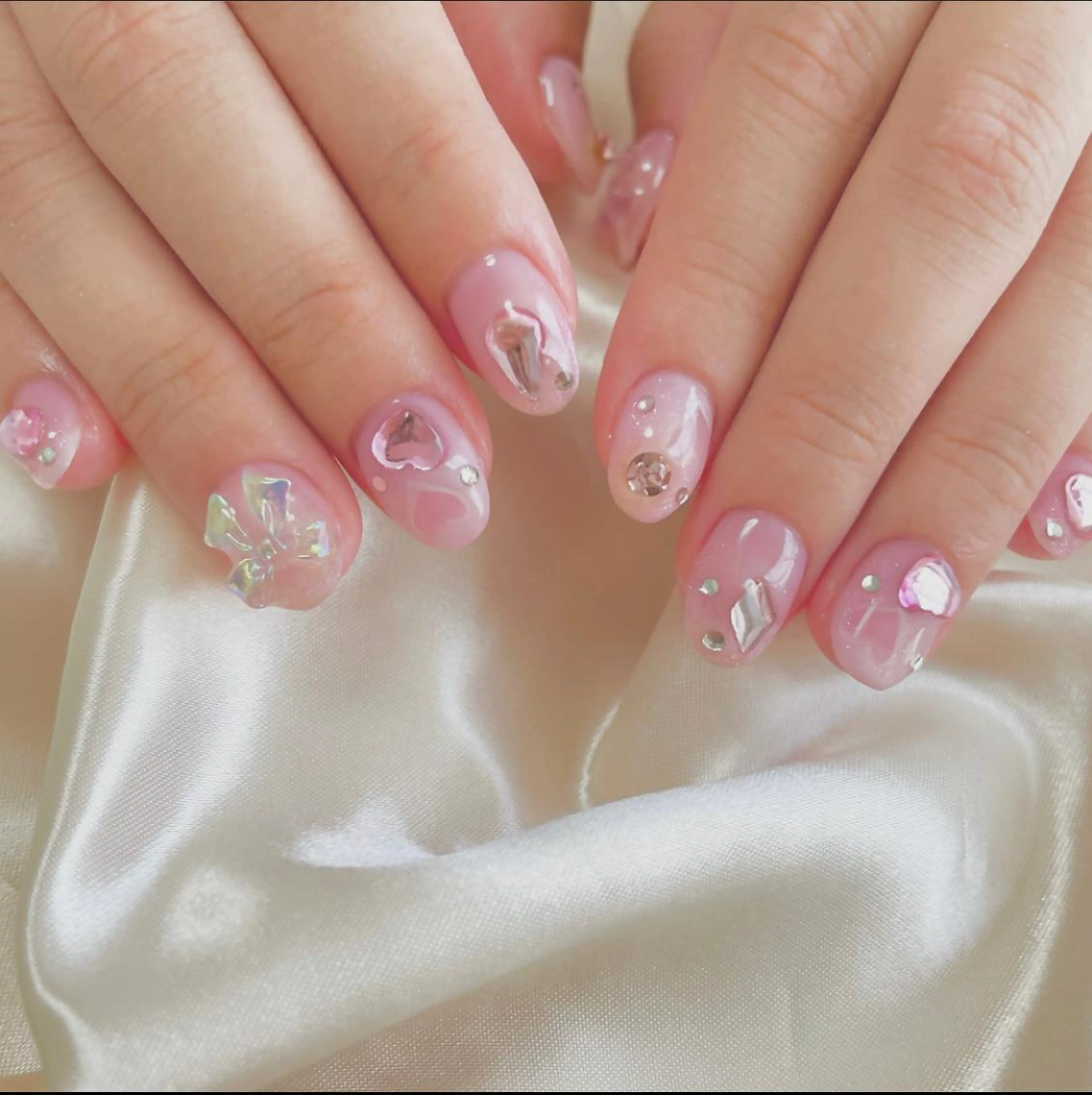 ネイル アートネイル cyan private salon所属・takayama rioのネイルデザイン