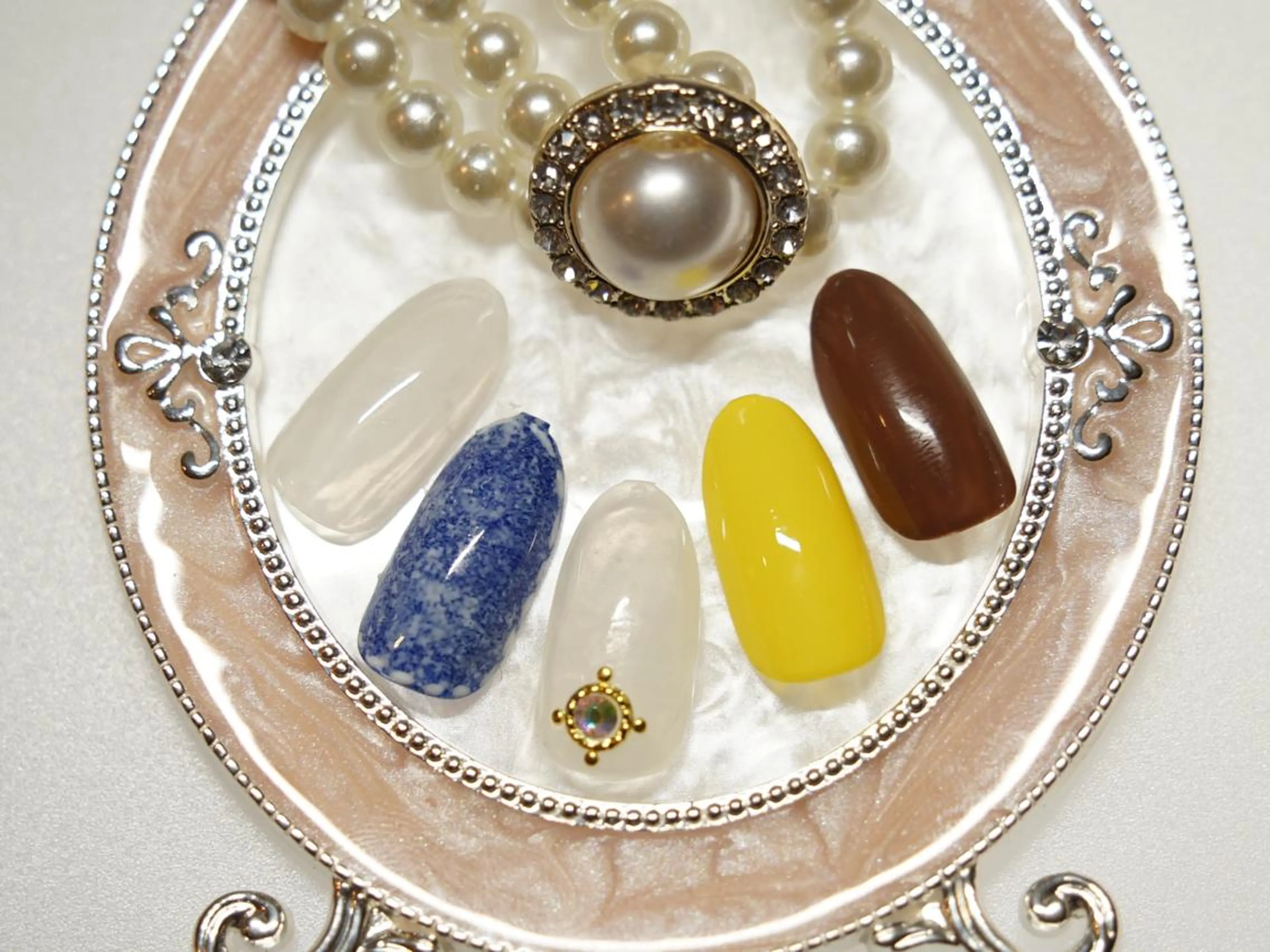 ネイル ハンドネイル Amoureuse KARENのネイルデザイン