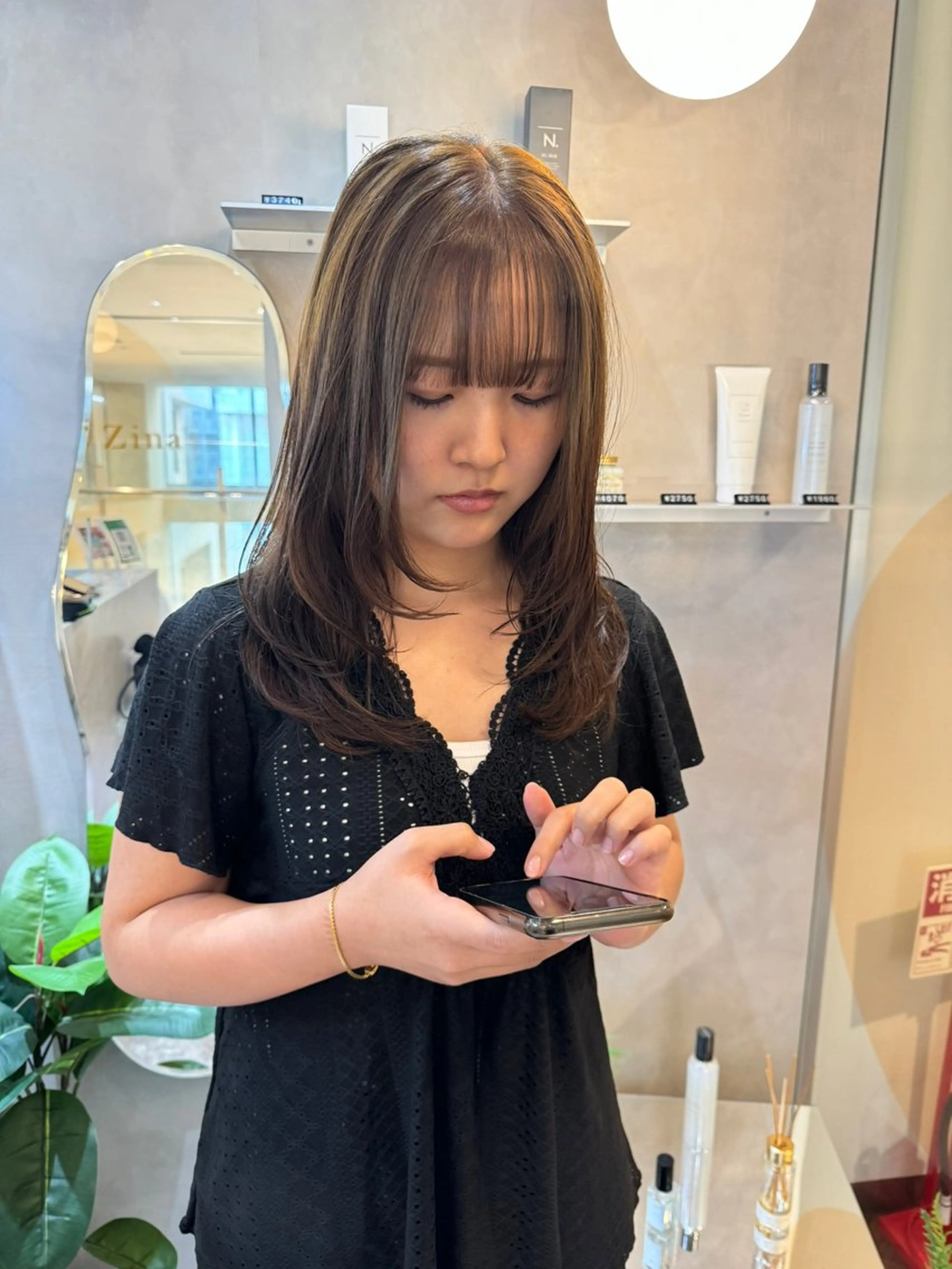 セミロング カラー レイヤーカット カット ヘアカラー トリートメント 韓国ヘア🇰🇷 松田光里のヘアスタイル