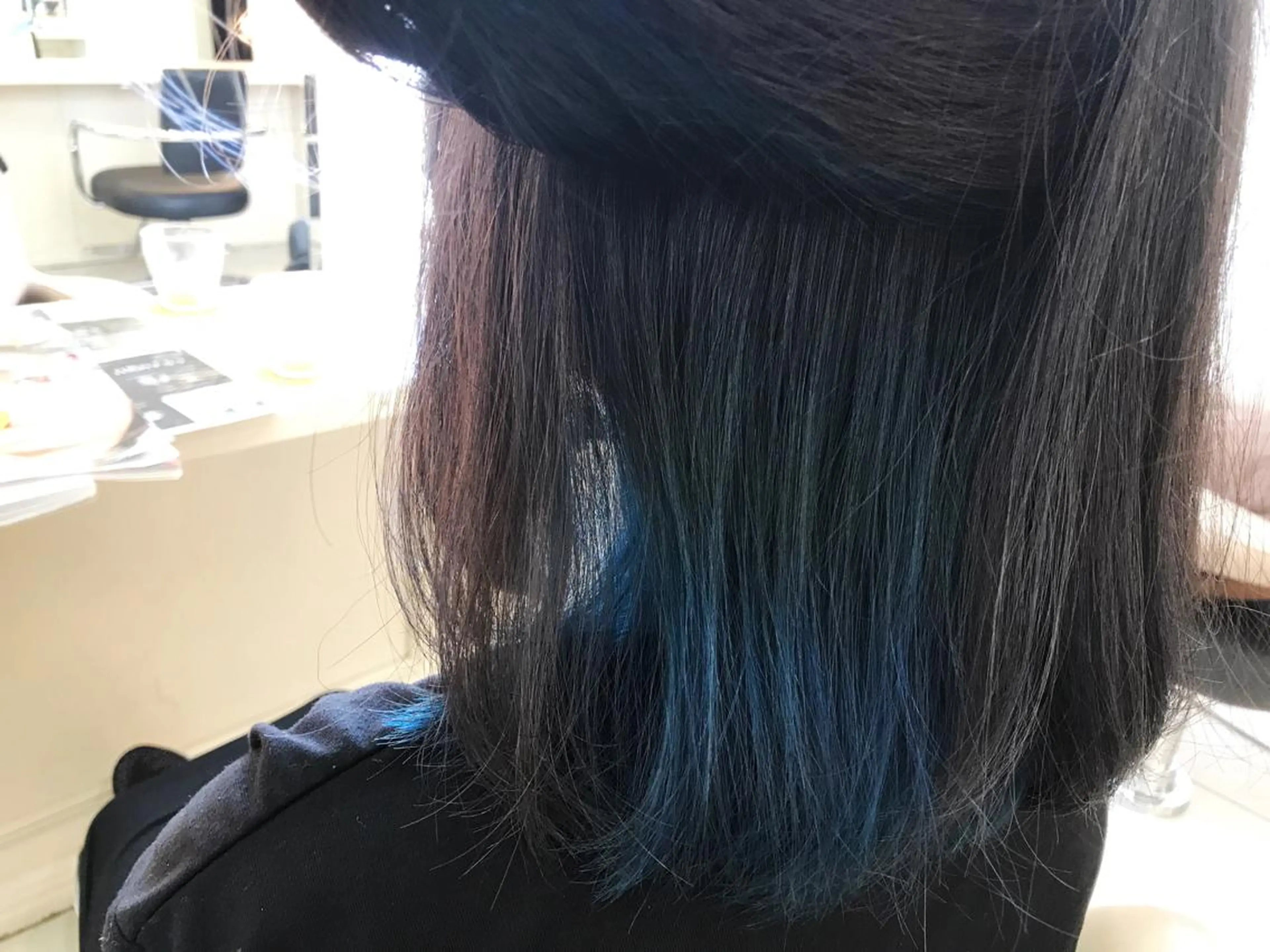ミディアム カラー 吉岡 三四朗のヘアスタイル