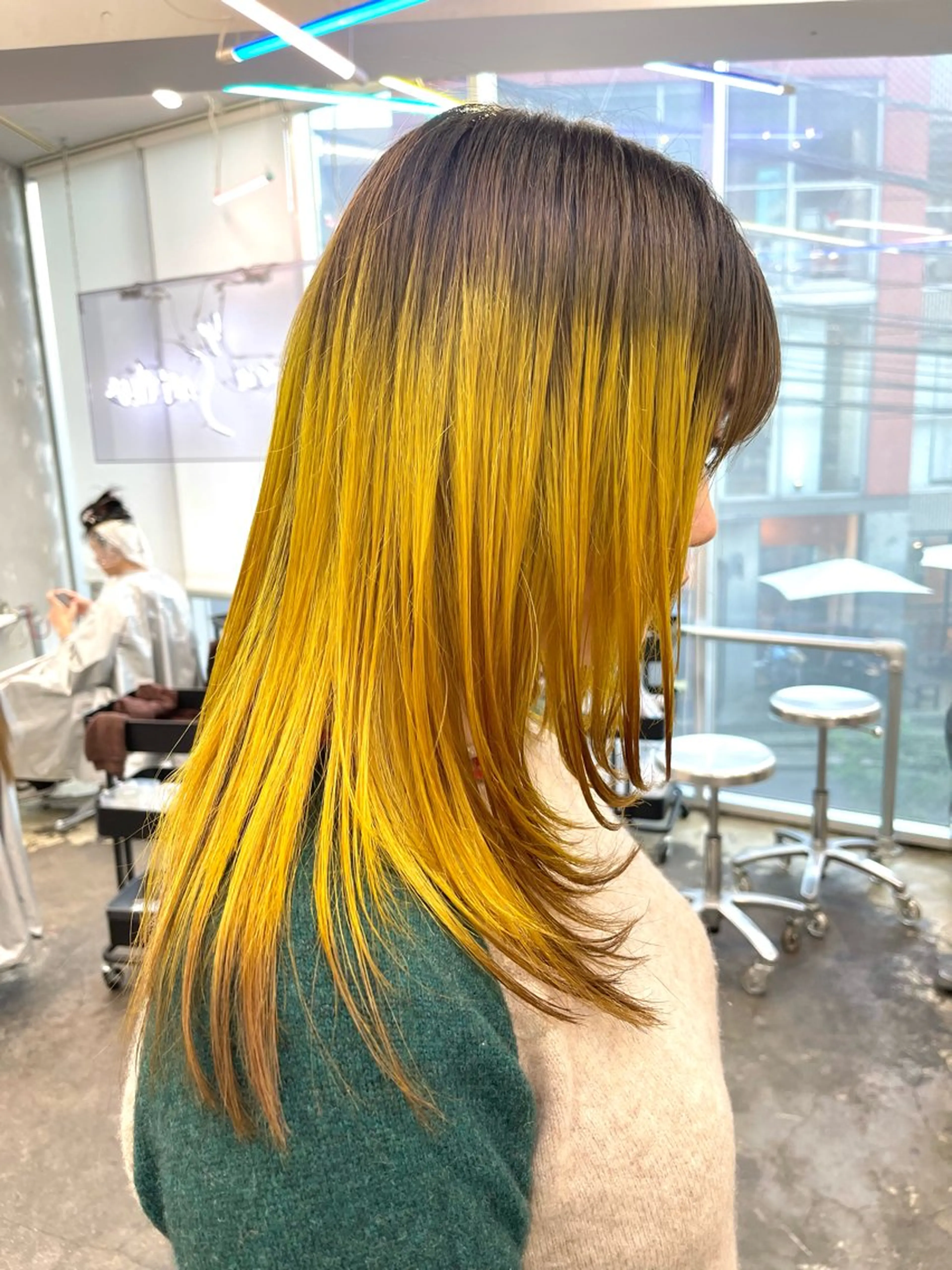 ロング カラー ハッシュカットとハイ トーン/HIROKIのヘアスタイル