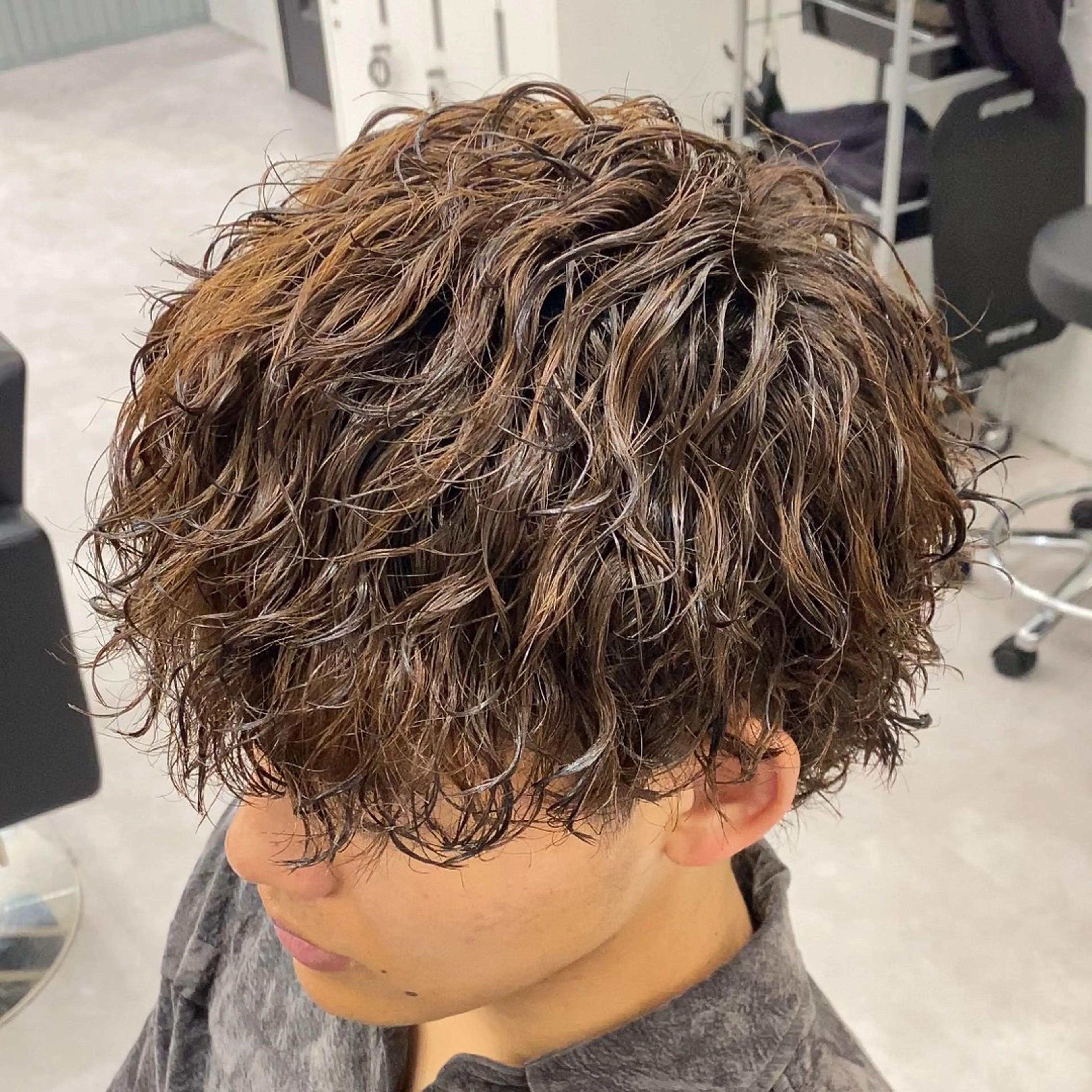 ショート パーマ メンズ カット パーマ メンズ特化LIBER 石川玲央のヘアスタイル