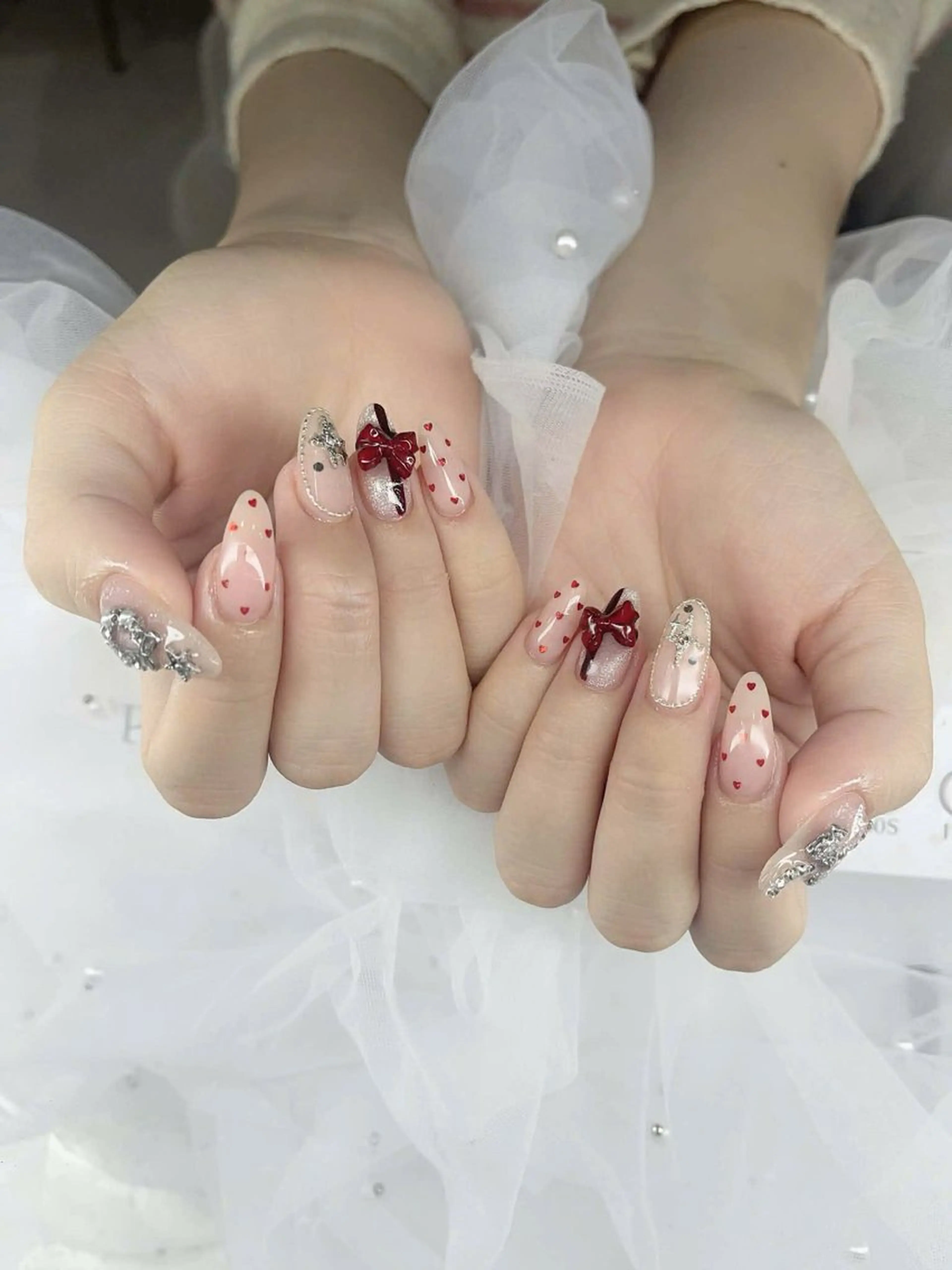 ネイル ボルドー チークネイル 成人式 フレンチネイル グラデーション ハンドネイル LynaOtsuka Nailのネイルデザイン