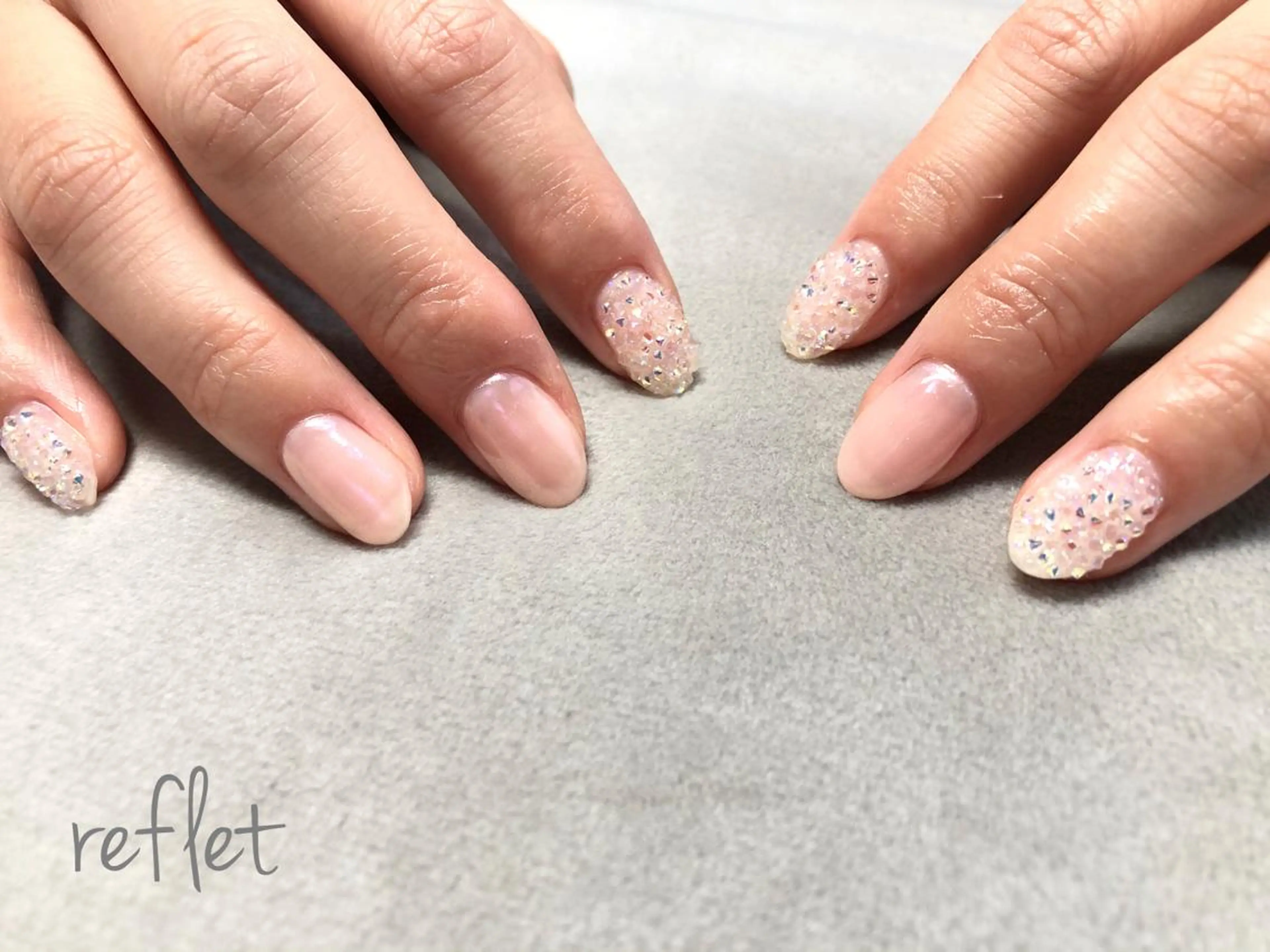 ネイル オーロラネイル ワンカラーネイル ハンドネイル reflet nailのネイルデザイン