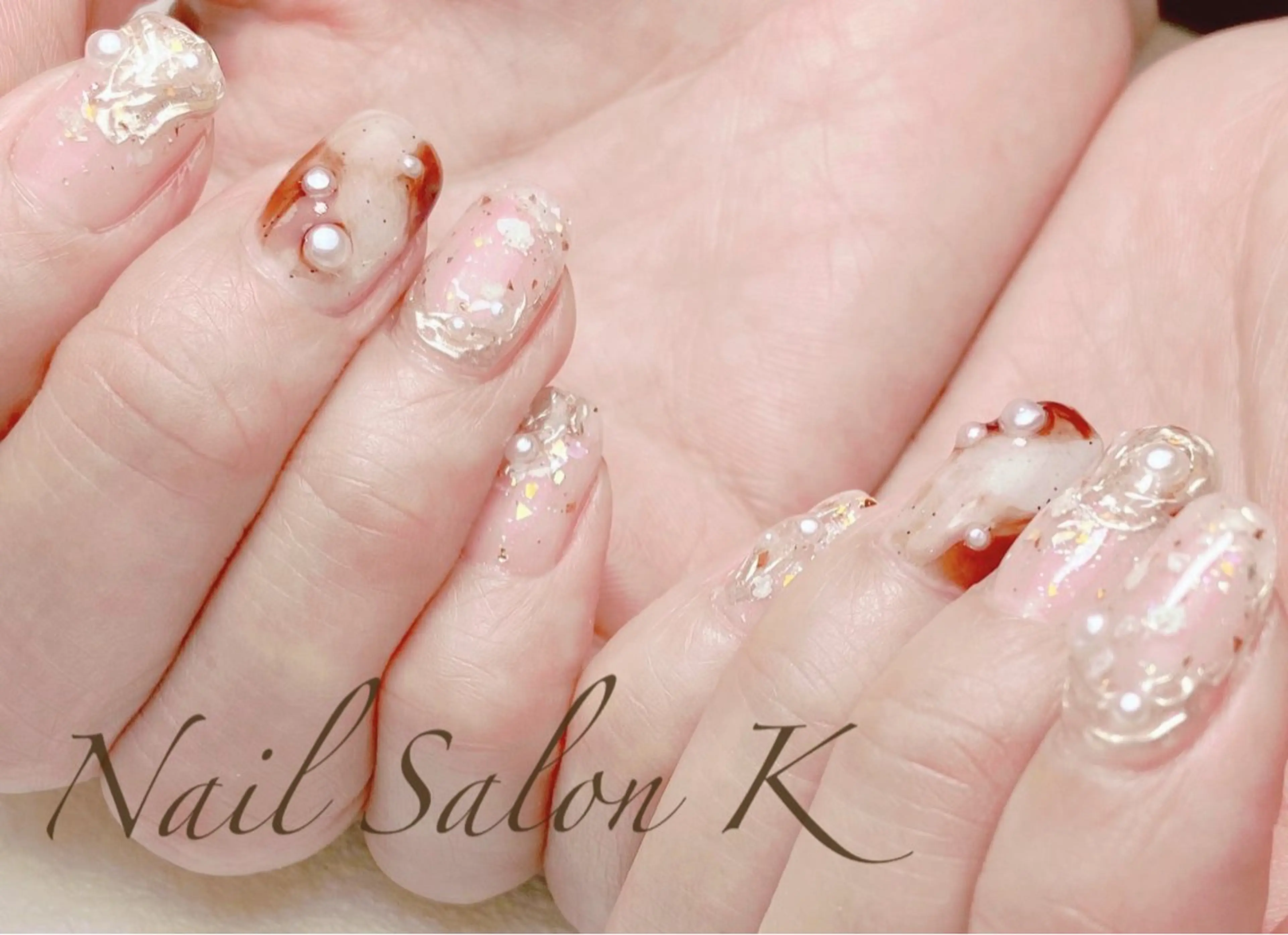 ネイル ブラウン ジェルネイル ニュアンスネイル 夏ネイル ハンドネイル Nail Salon K 🧸美爪育成のネイルデザイン