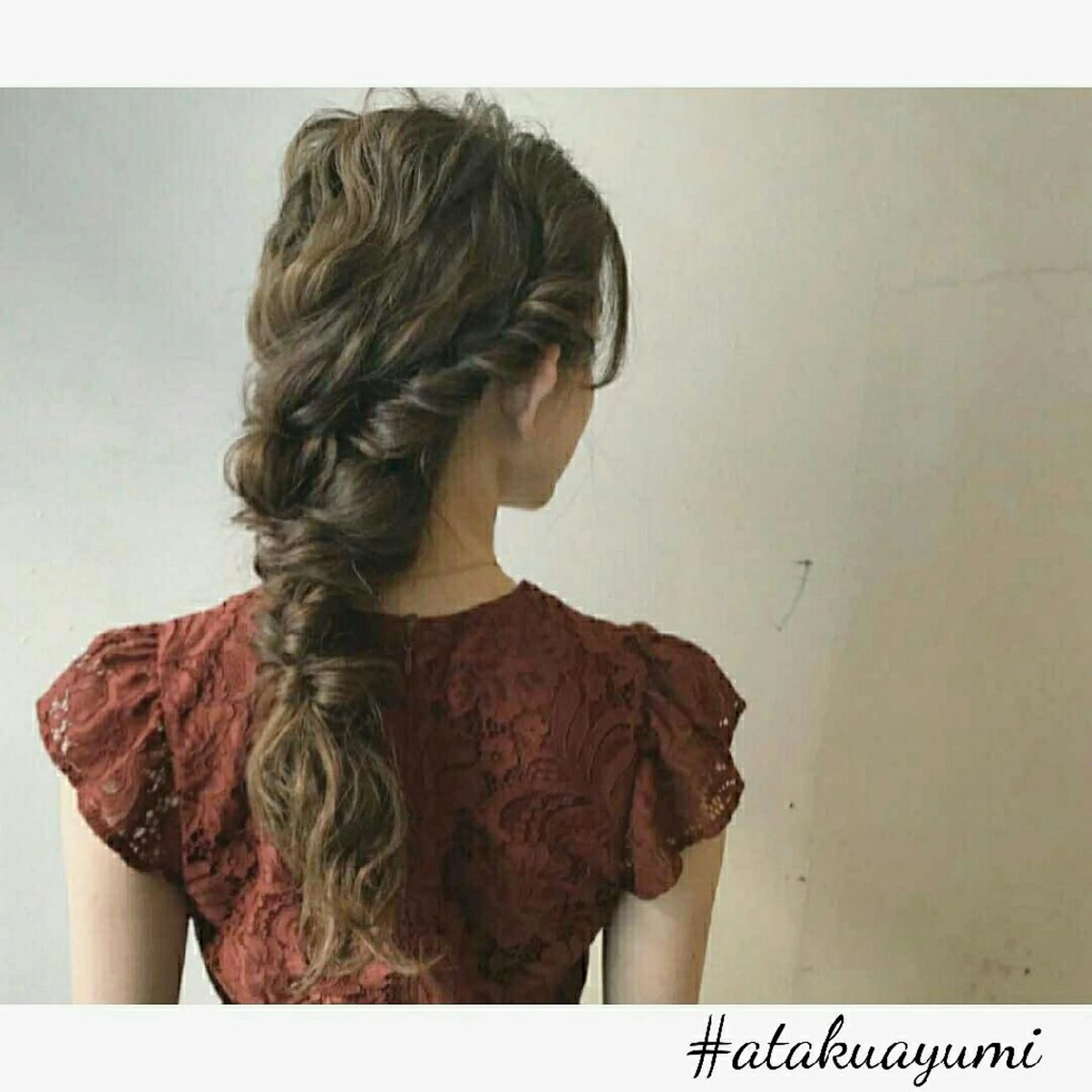 ヘアアレンジ セミロング カラー ⭐️ アユミ⭐️のヘアスタイル