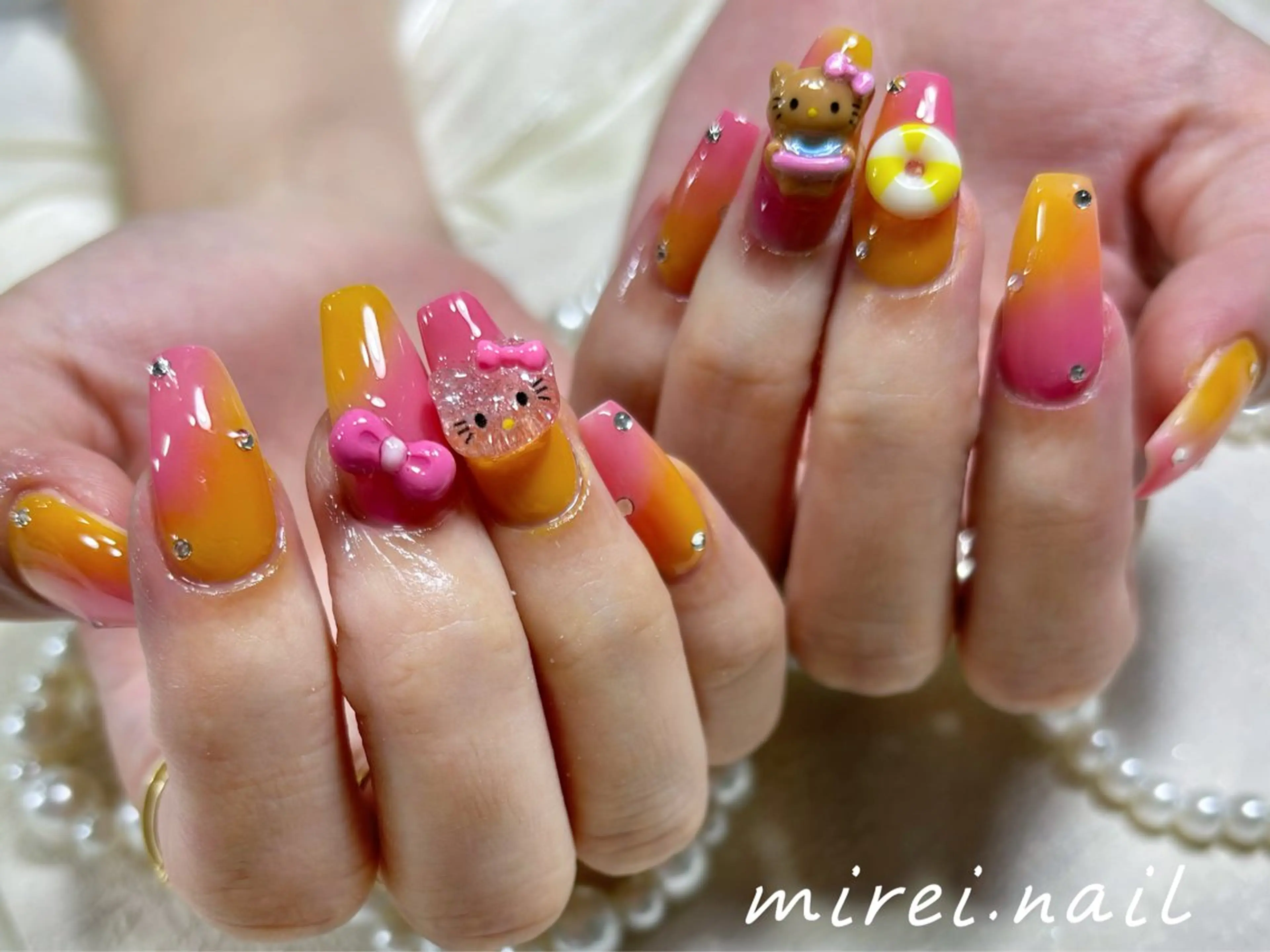 ネイル ハンドネイル ミ レイのネイルデザイン