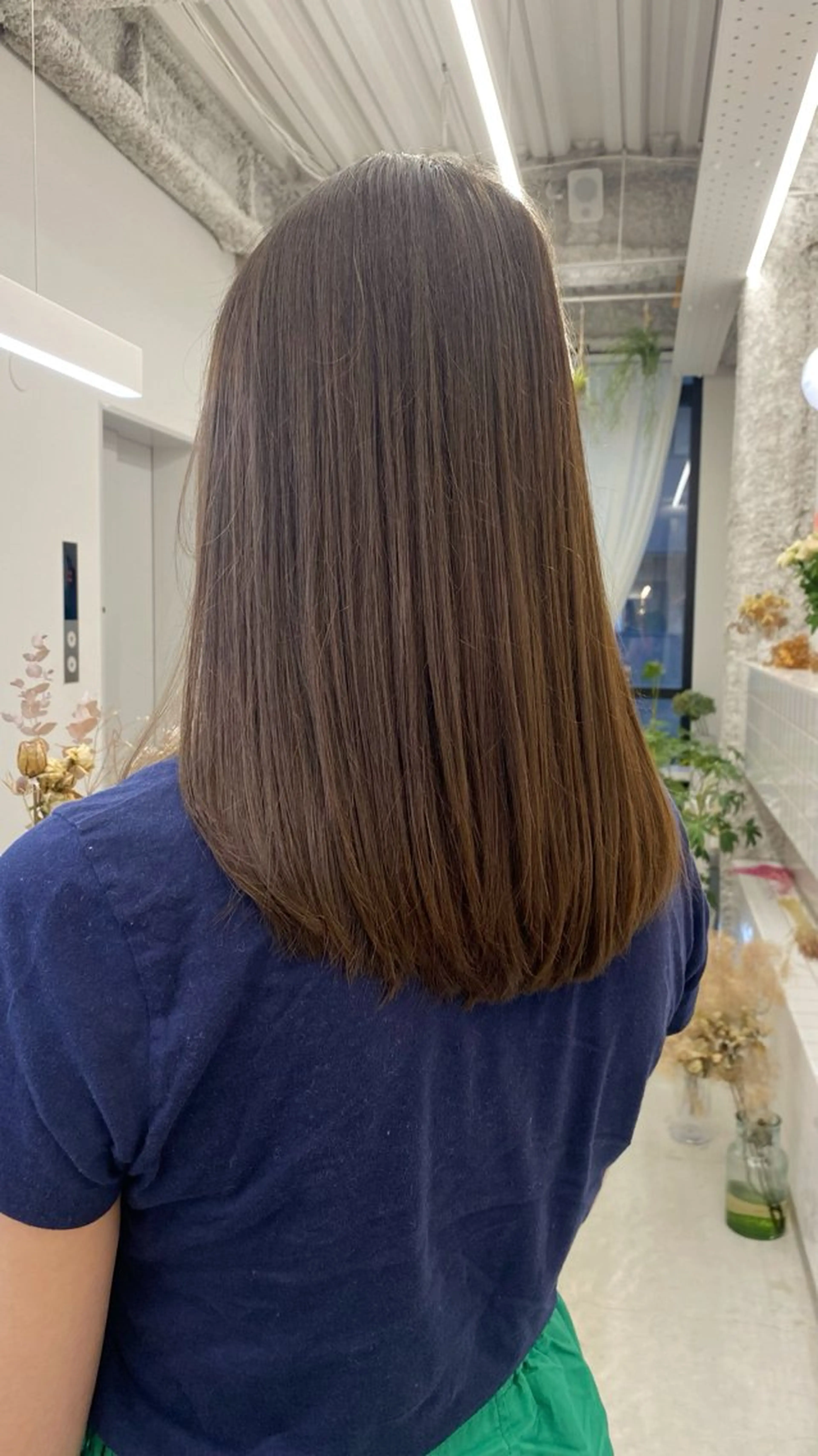 セミロング カット ヘアカラー トリートメント 🌻花屋併設🌻濱 幸帆のヘアスタイル
