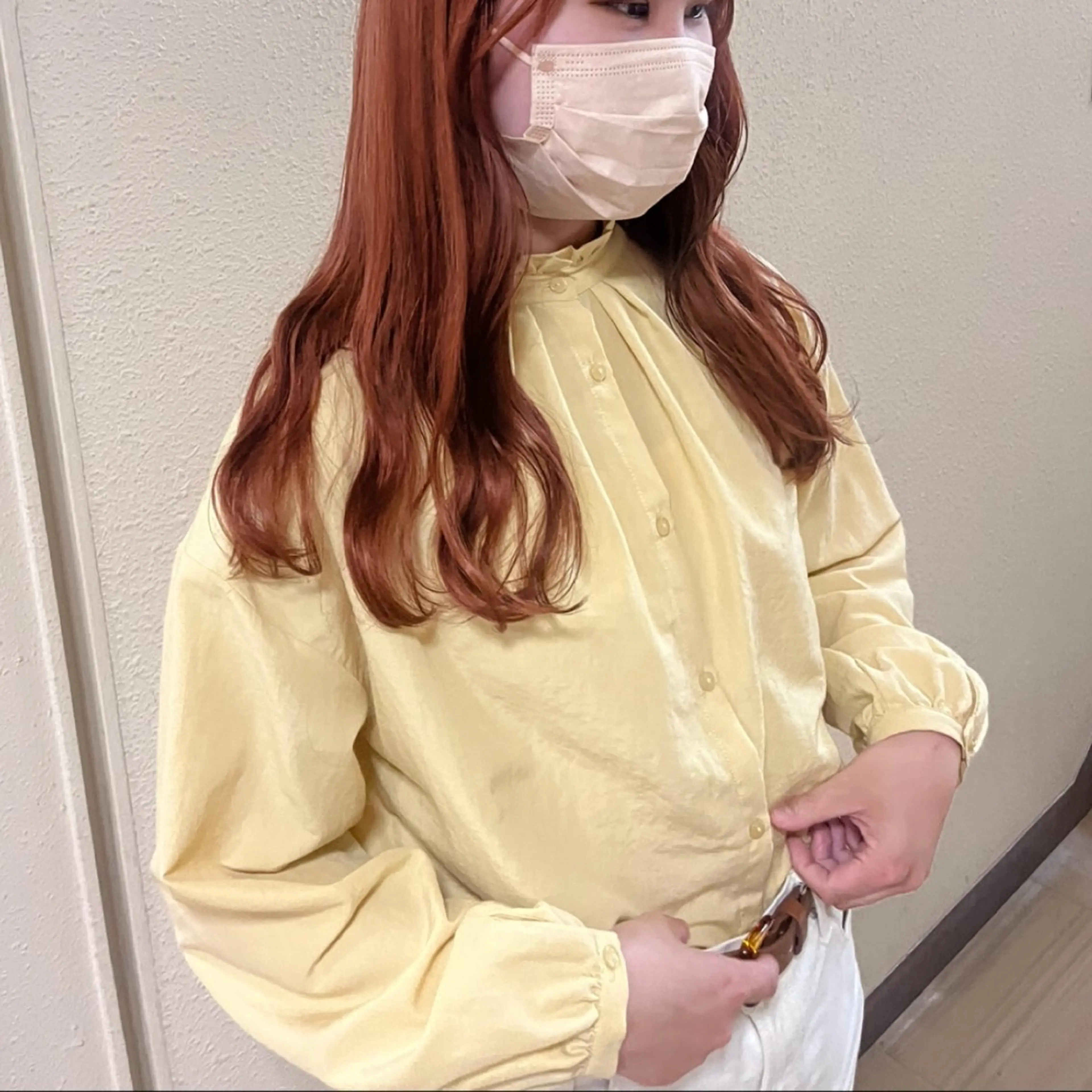 ロング カラー ブリーチ ブリーチなしカラー オレンジ ヘアカラー トリートメント 暖色/まろベージュ/ シカタユウカのヘアスタイル