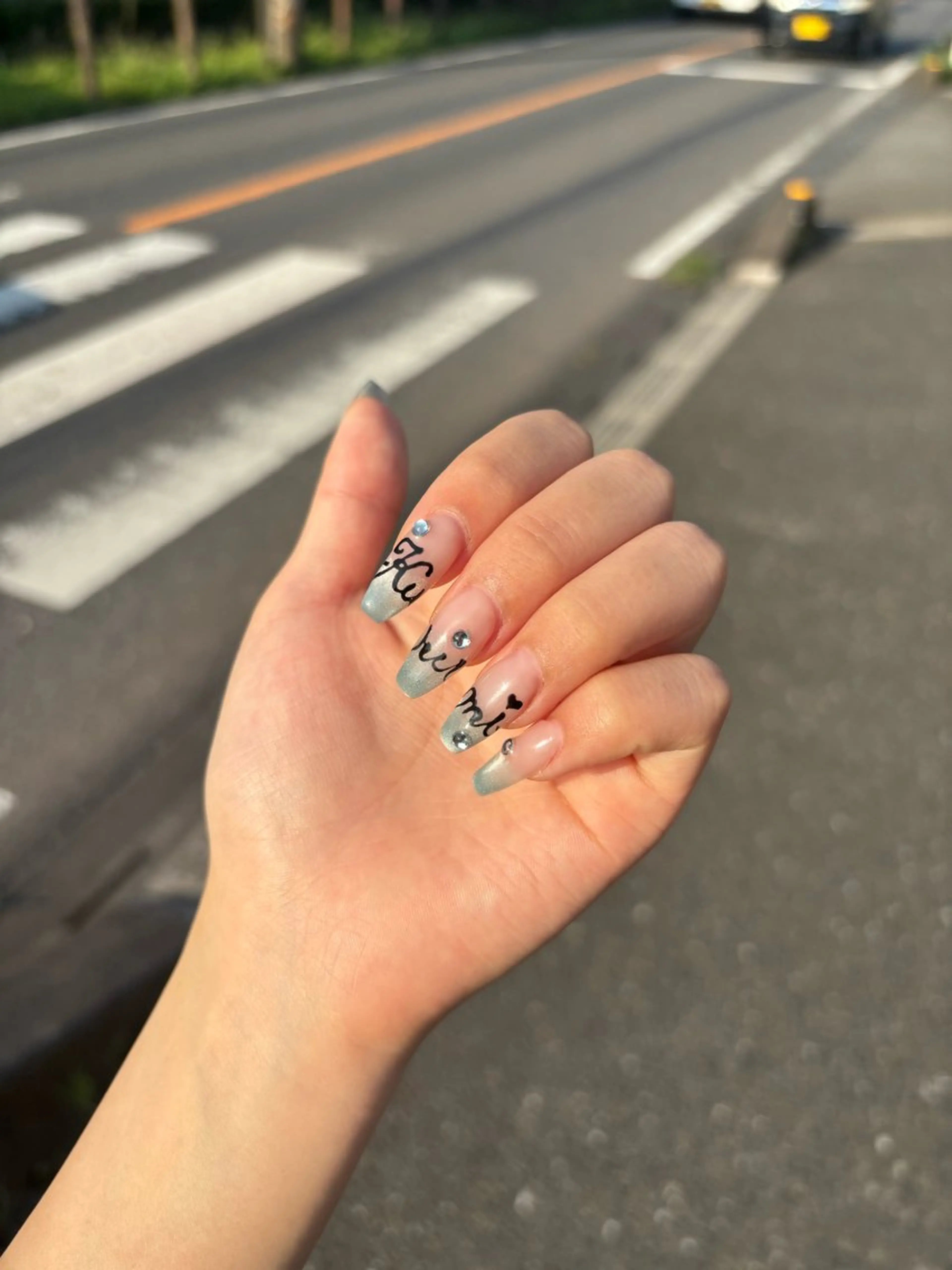 【オフあり可】持ち込みデザイン3本まで、ストーン付け放題の写真