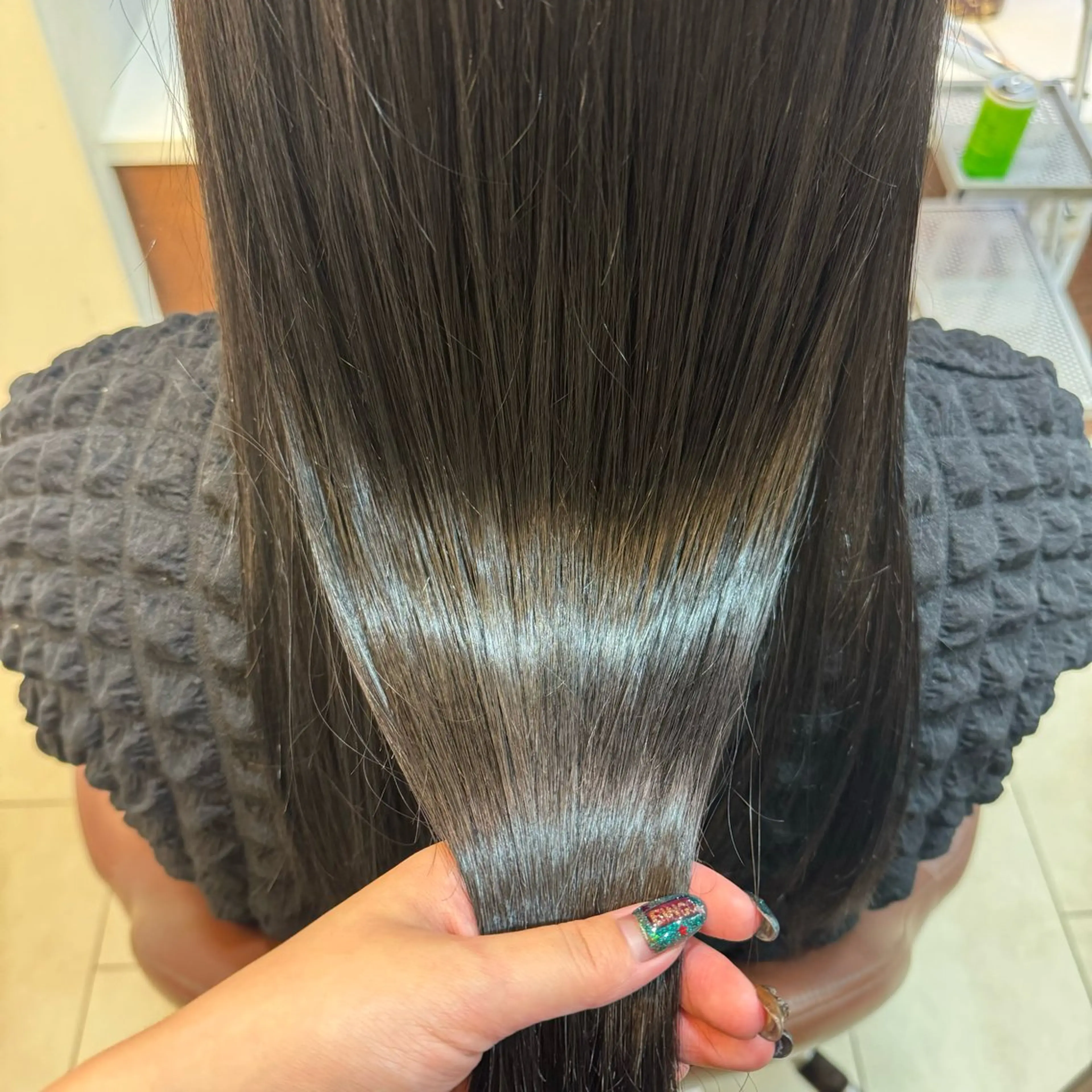 ミディアム カラー ヘアカラー 西村 亜弥のヘアスタイル