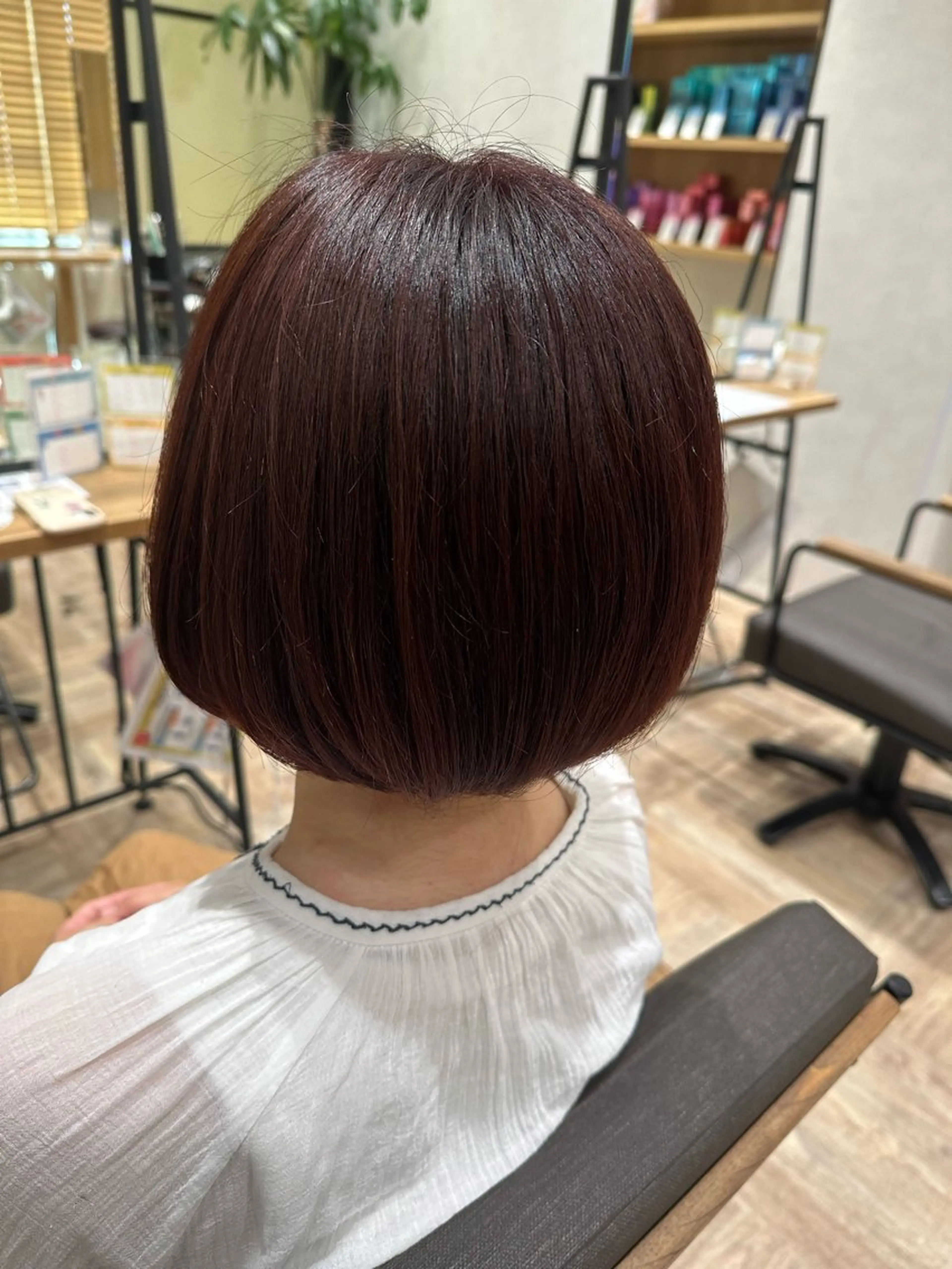 ショート ヘアカラー AVANCE泉大津店所属・髪質改善・艶カラー 加茂瑞希のヘアスタイル