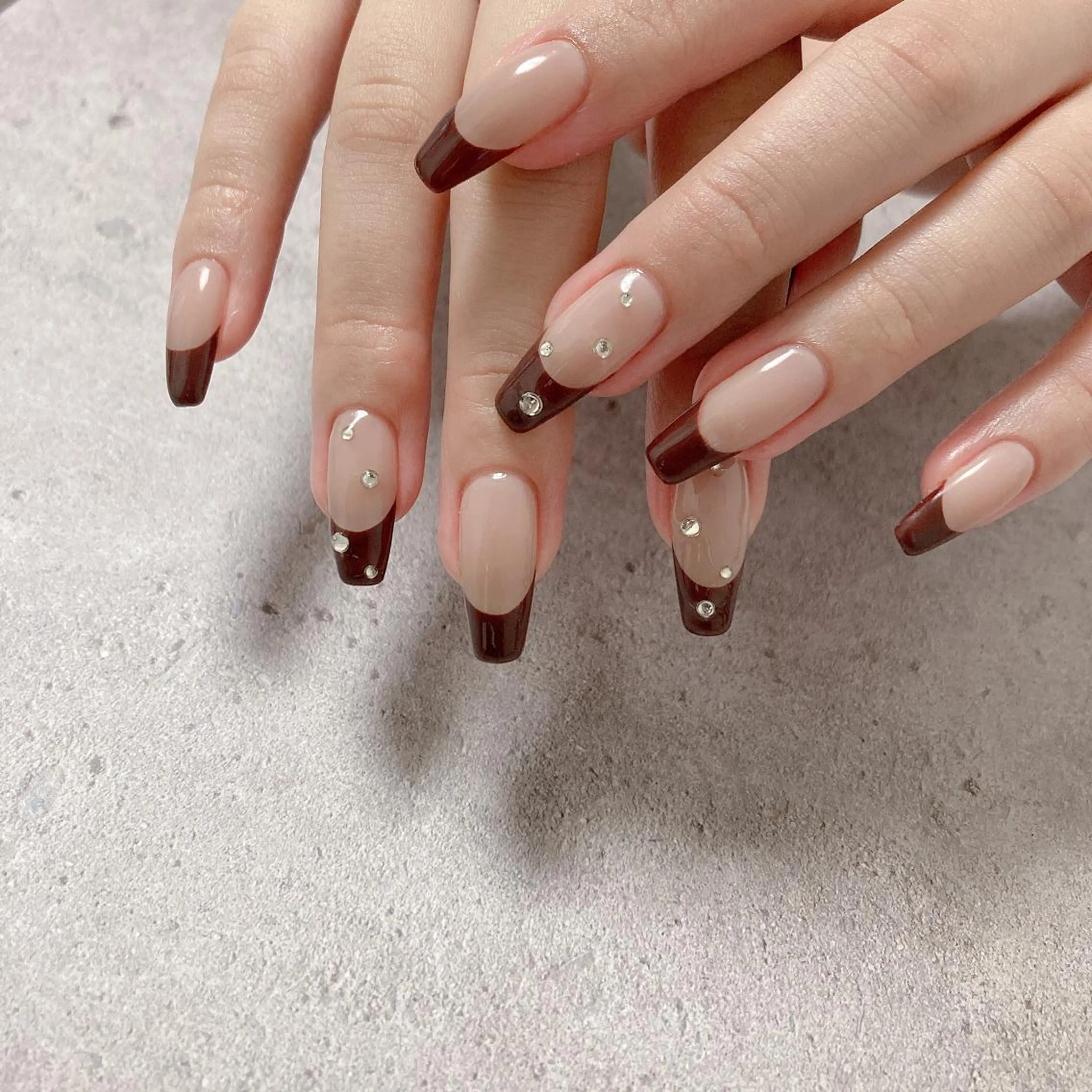 ネイル ストーンネイル ハンドネイル nailsalon Asryのネイルデザイン