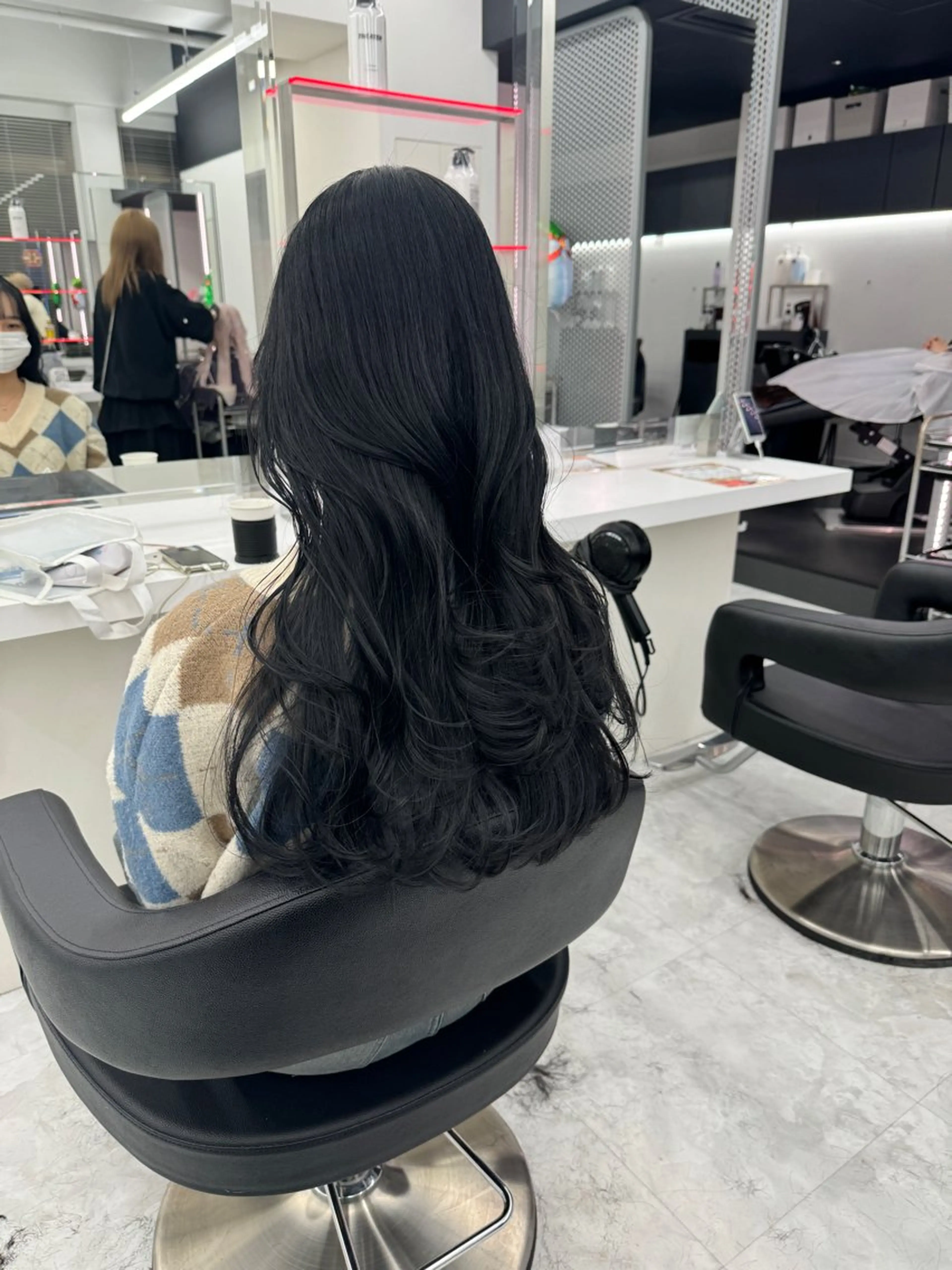 ロング カラー カット ヘアカラー トリートメント ヘッドスパ ヘアセット 💖透明感カラー＆暗 髪専門💖Akariのヘアスタイル