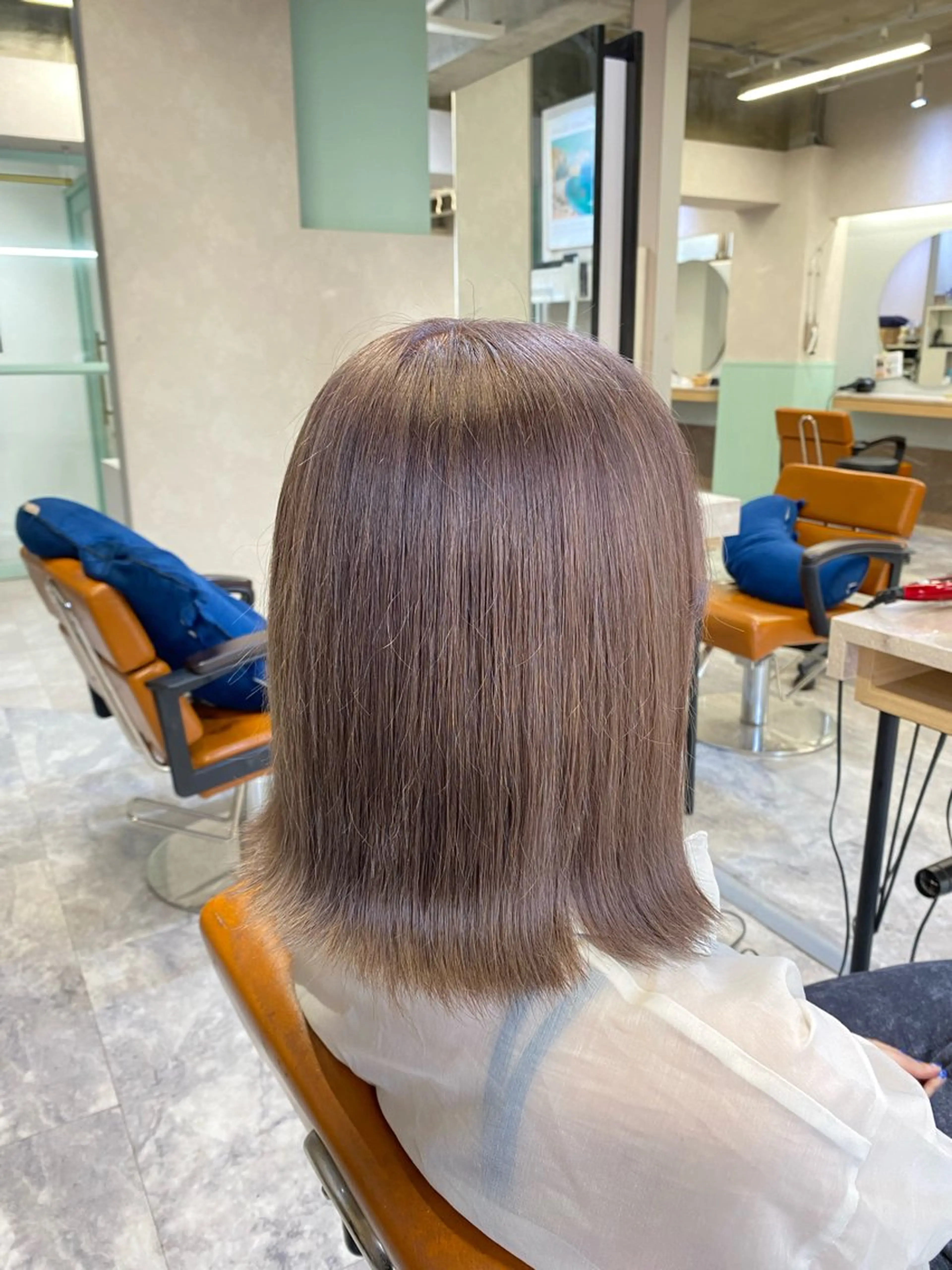 ミディアム カラー ヘアアレンジ キッズ ブリーチ グレージュ ピンクカラー トリートメント ヘアカラー HAZEL博多所属・杉村 一輝のヘアスタイル