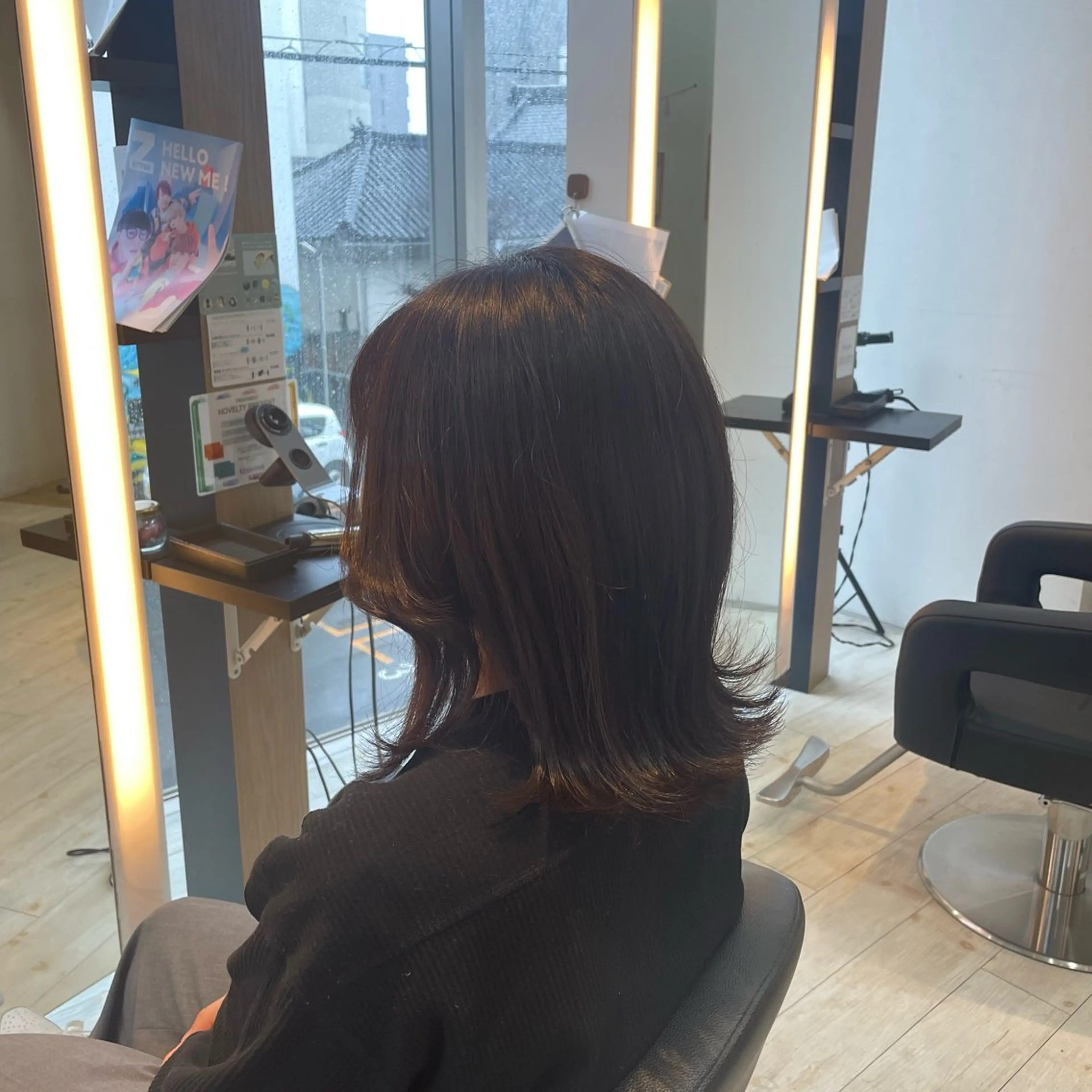 ミディアム カラー ブラウンカラー ヘアカラー トリートメント ブリーチ/髪質改善/ 透明感カラー/暖色のヘアスタイル