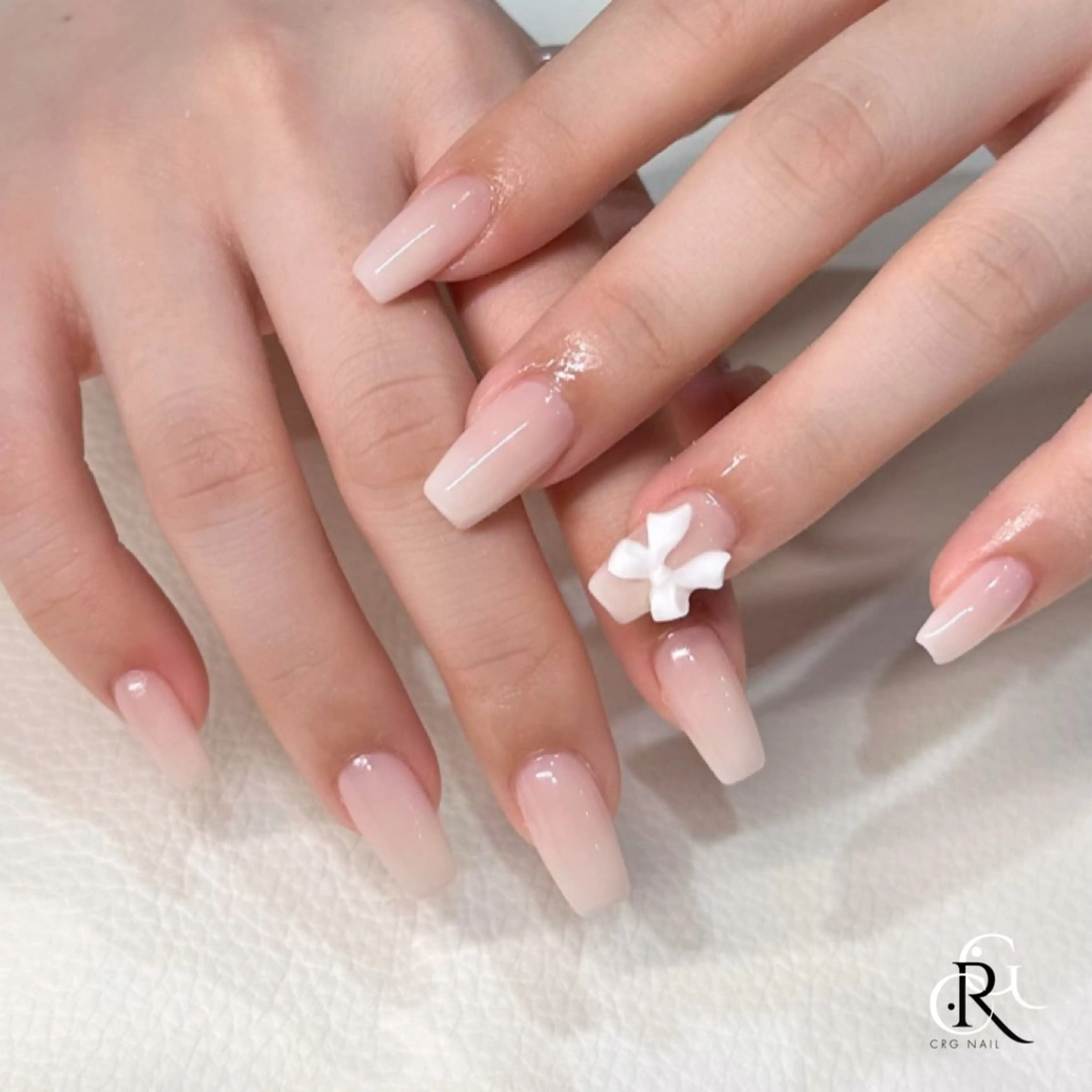 ネイル ジェルネイル リボン ハンドネイル 美フォルム✨ CRG　RURIのネイルデザイン
