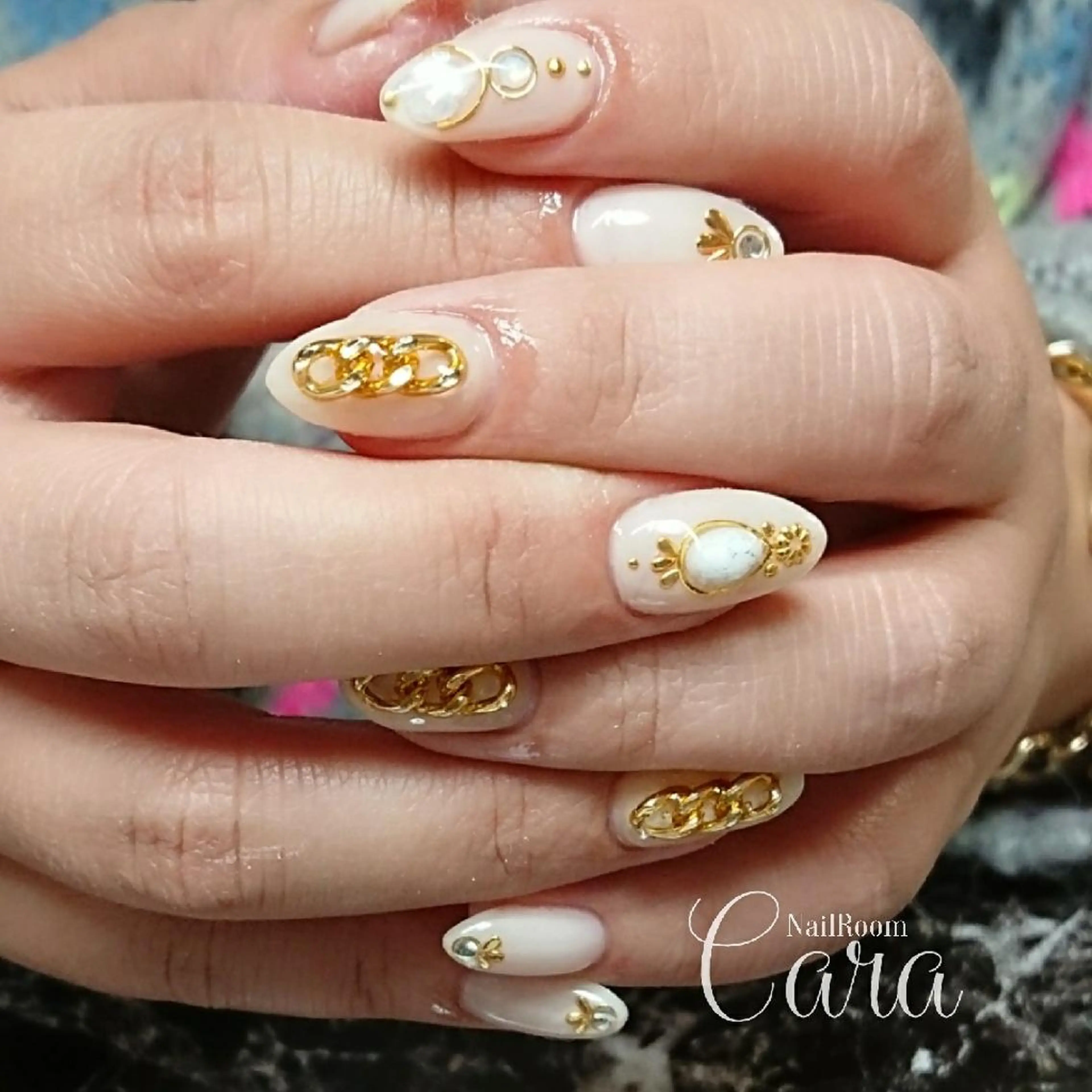 ネイル instinkt_ Mio Mizunoのネイルデザイン