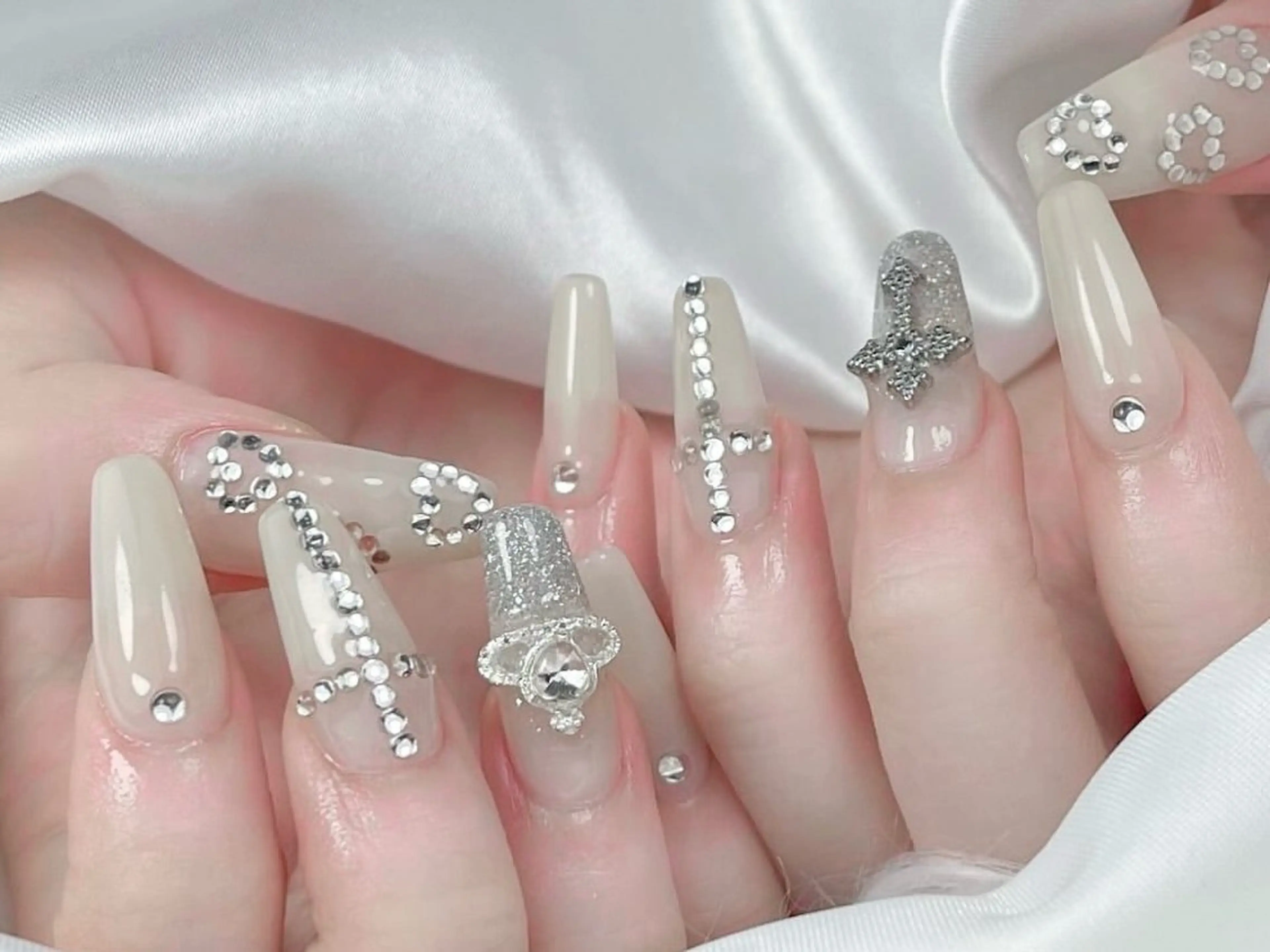 ネイル ハンドネイル Nova Nail Osakaのネイルデザイン
