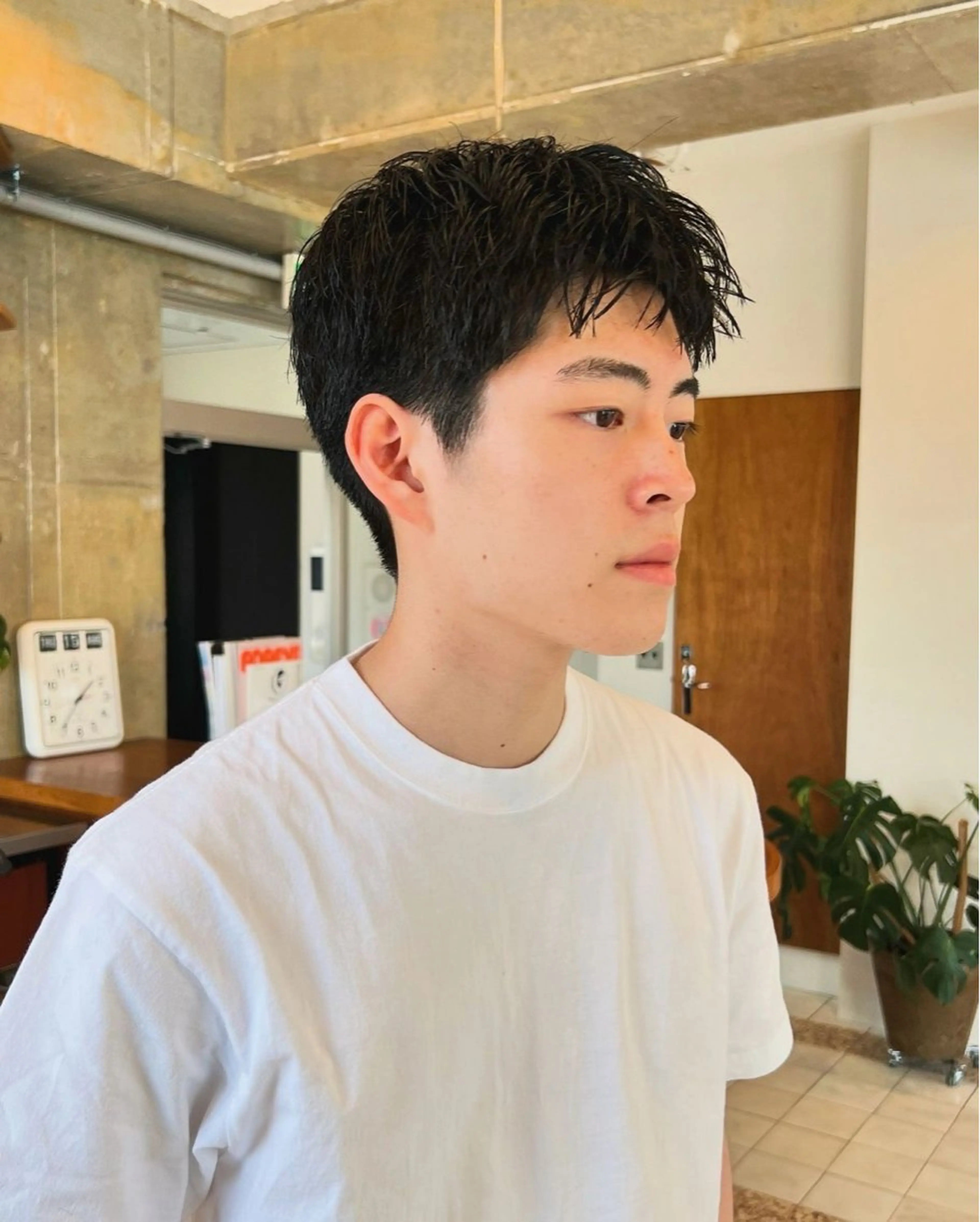 メンズ 刈り上げ メンズベリーショート tricca  ginza所属・ボブ，レイヤーカット ・パーマ【iri】のヘアスタイル