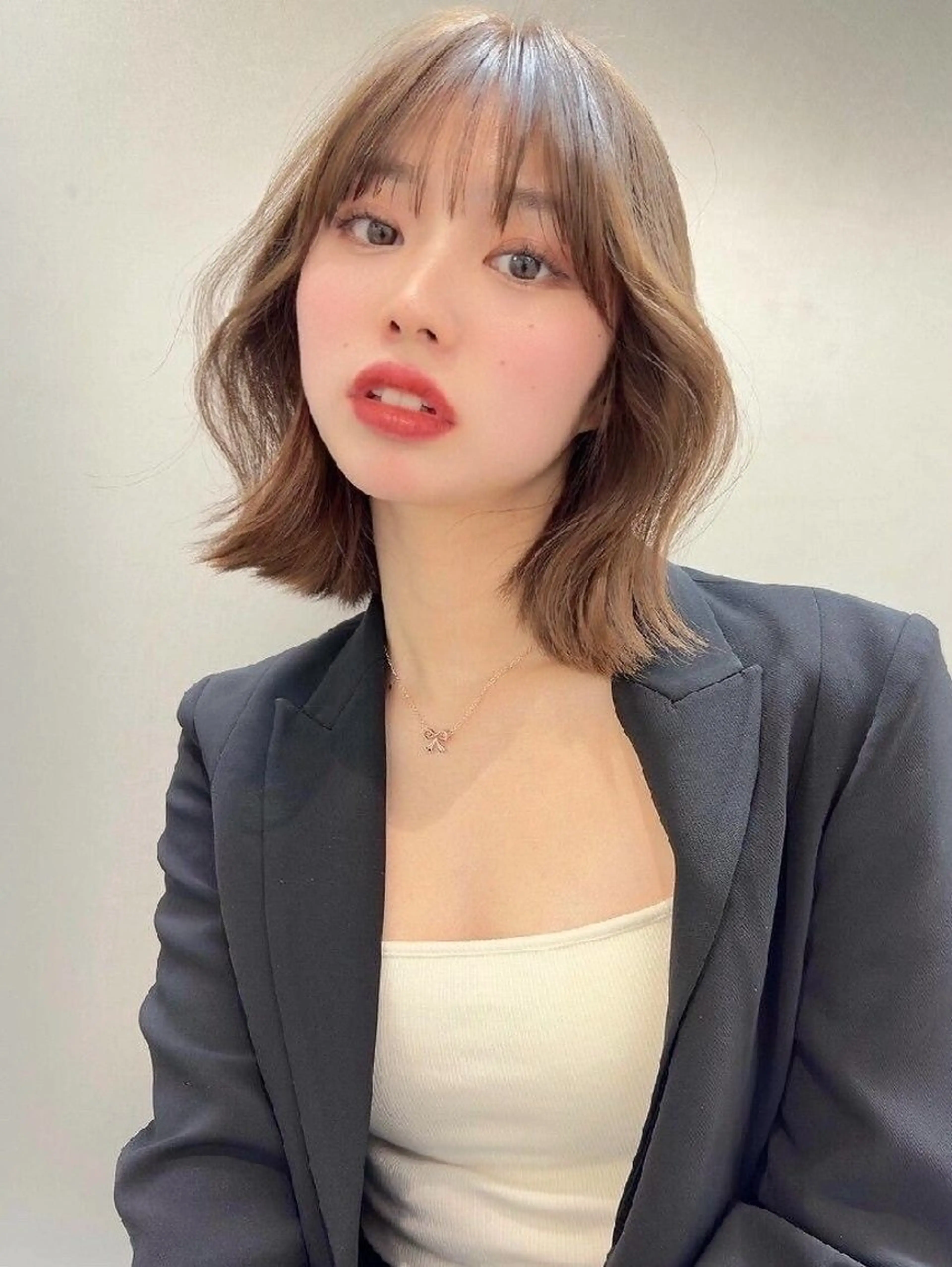 ショート カラー ボブ くびれヘア 韓国風ヘア ショートヘア カット ヘアカラー トリートメント SOYON豊田市駅店所属・髪質改善/ 上村旺武のヘアスタイル