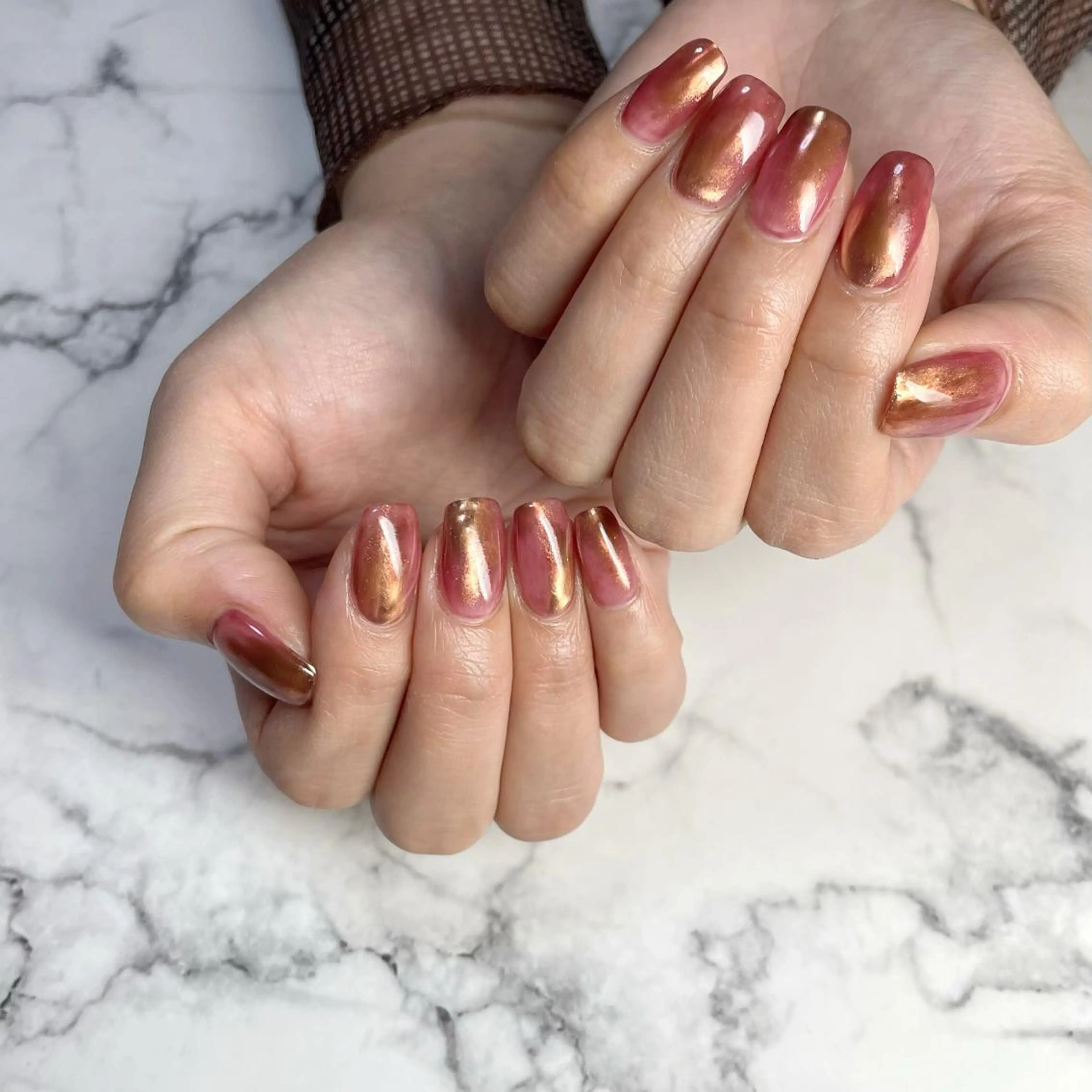 ネイル ミラーネイル ニュアンスネイル Mnail mayuのネイルデザイン