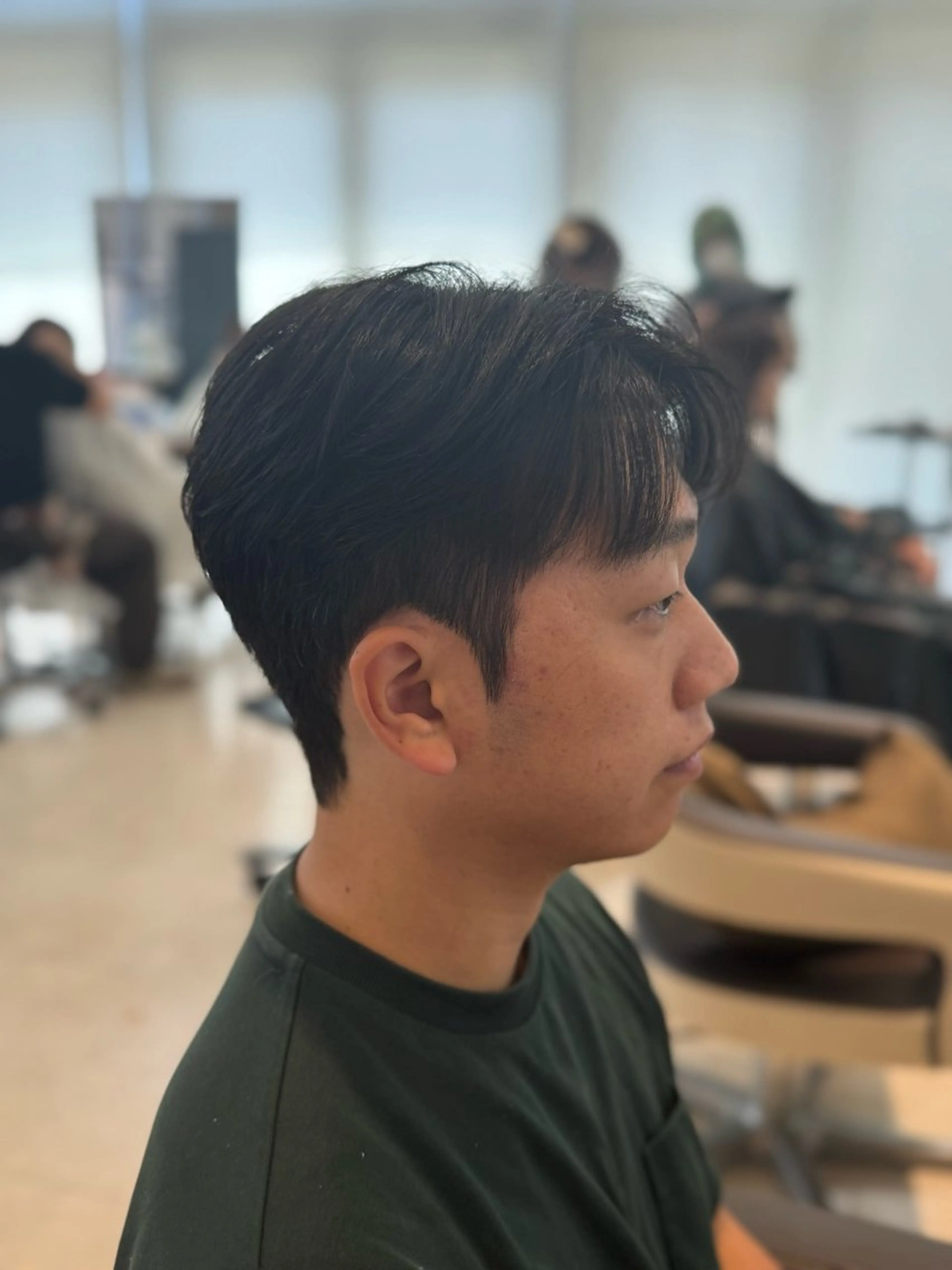メンズ カット パーマ ダウンパーマ韓国ヘア 櫻井健のヘアスタイル