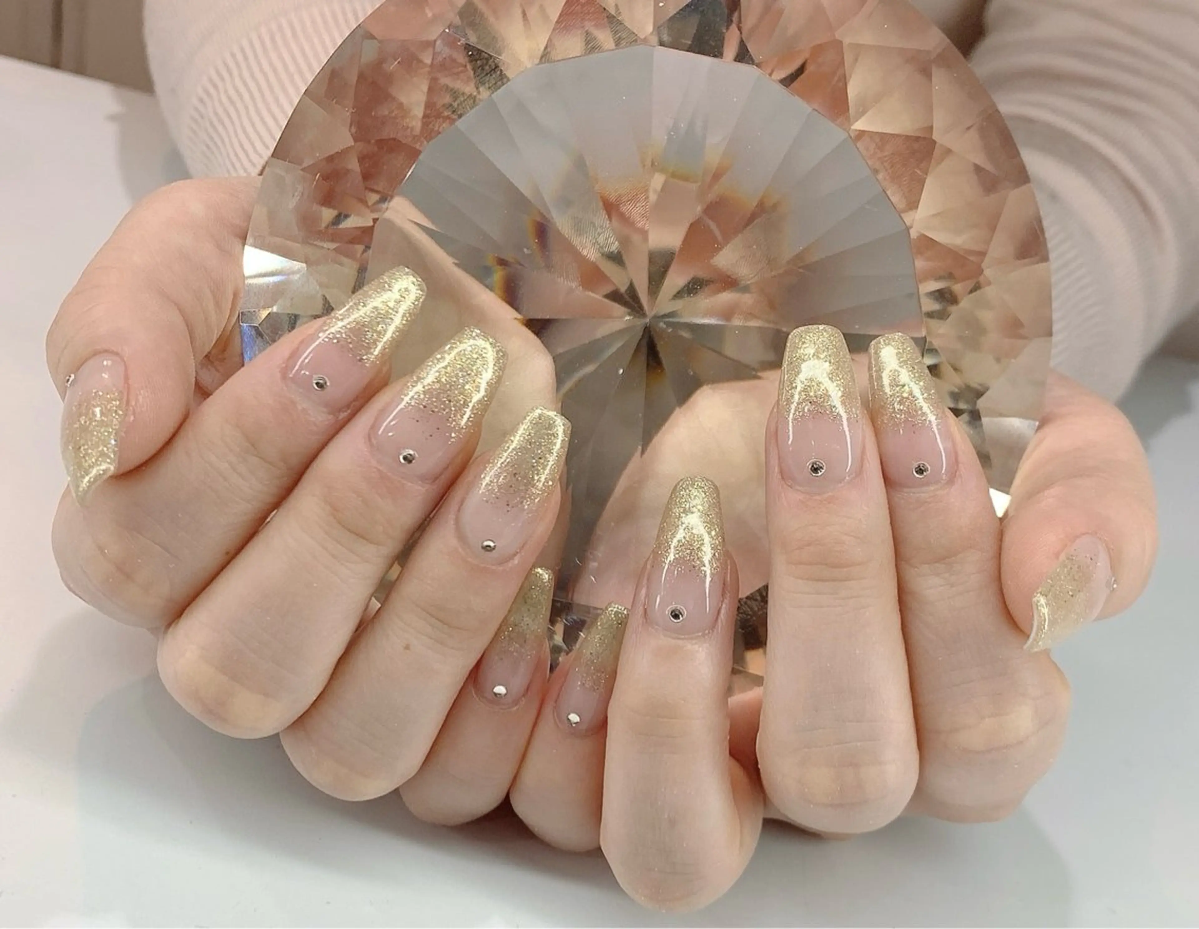 ネイル ハンドネイル LoaChaton kaeのネイルデザイン