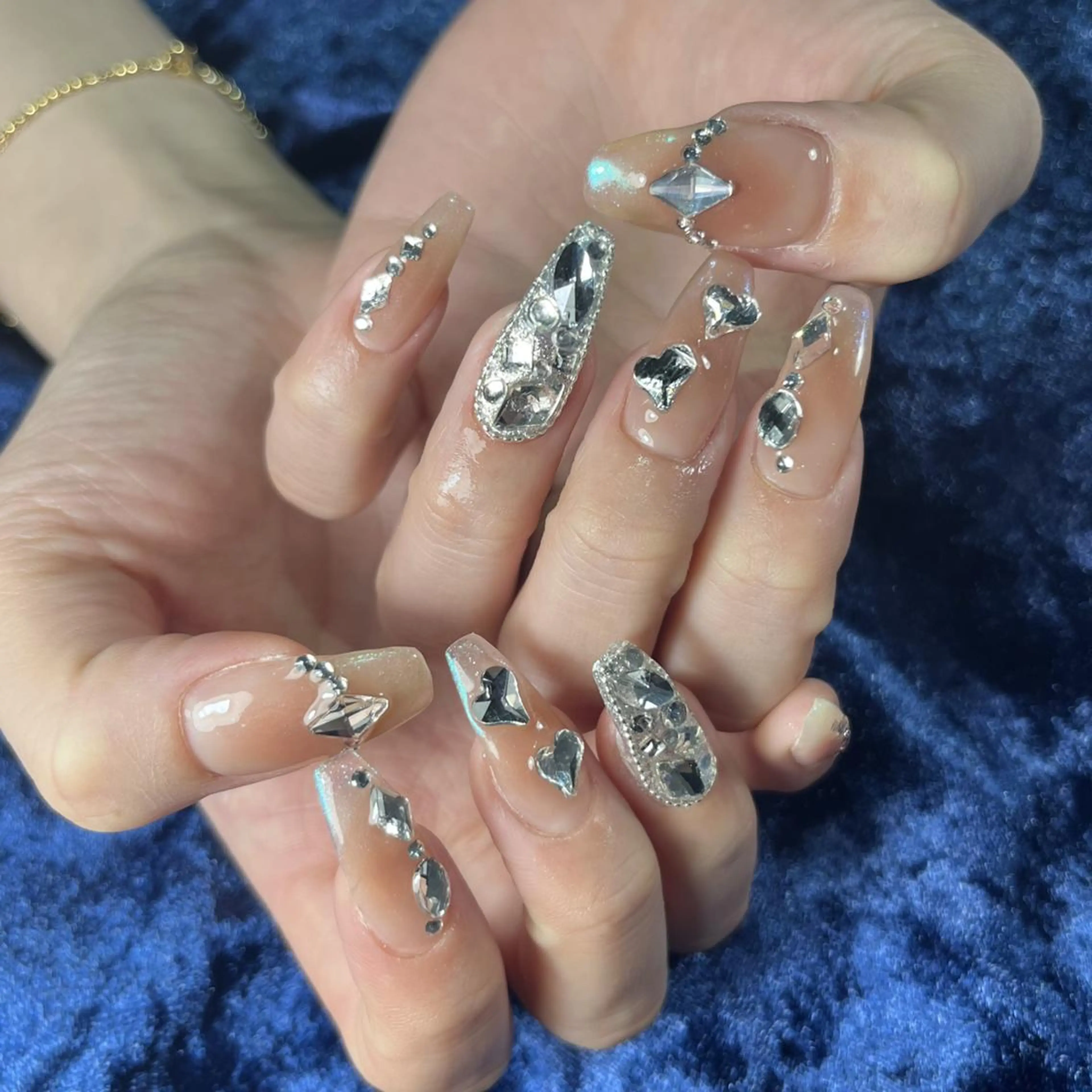 マツエク・マツパ Salute本店 森崎友紀恵のネイルデザイン