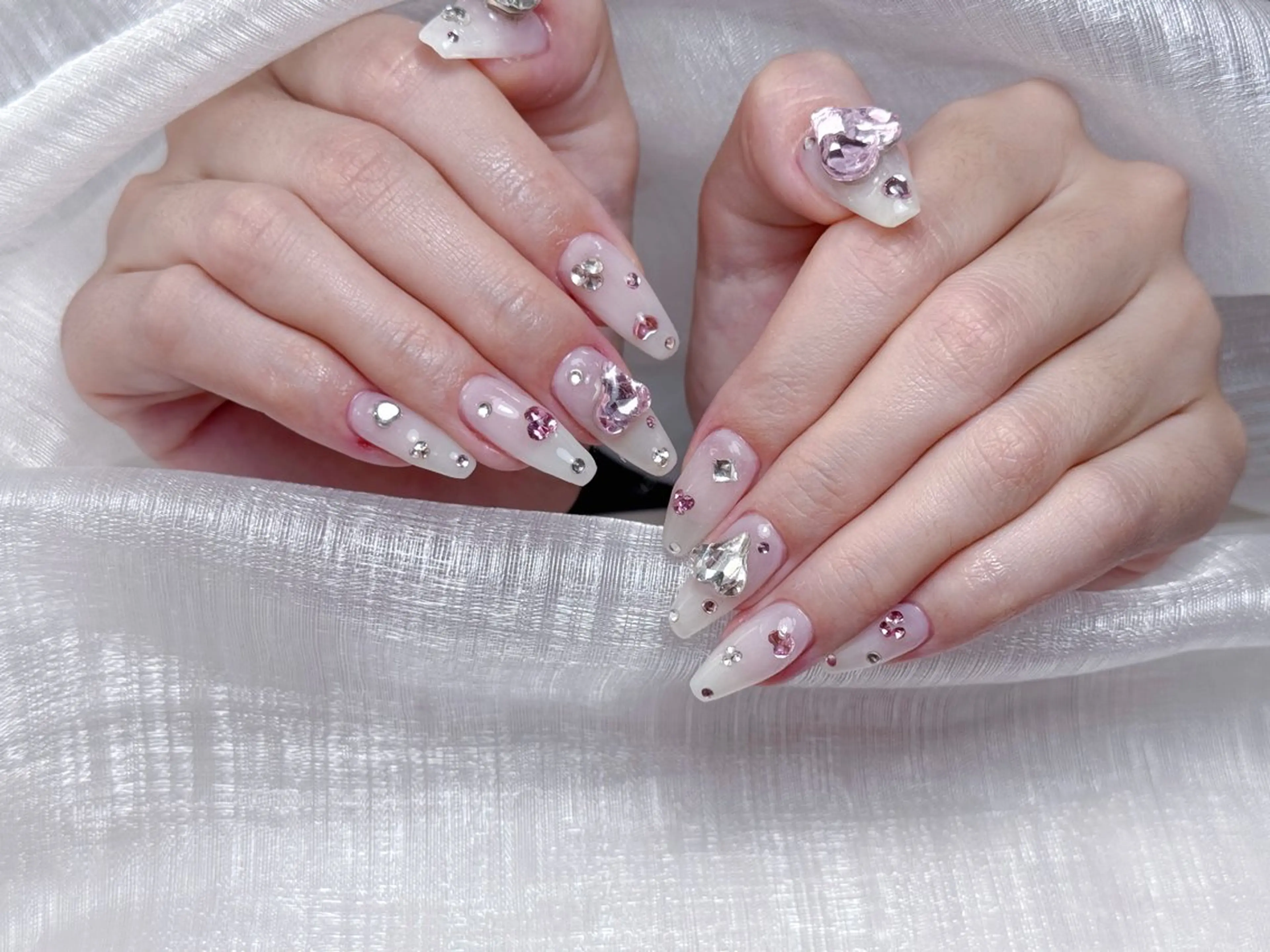ネイル アートネイル 成人式 ジェルネイル ニュアンスネイル 夏ネイル ハンドネイル Jenn Nail_ ヘビのネイルデザイン
