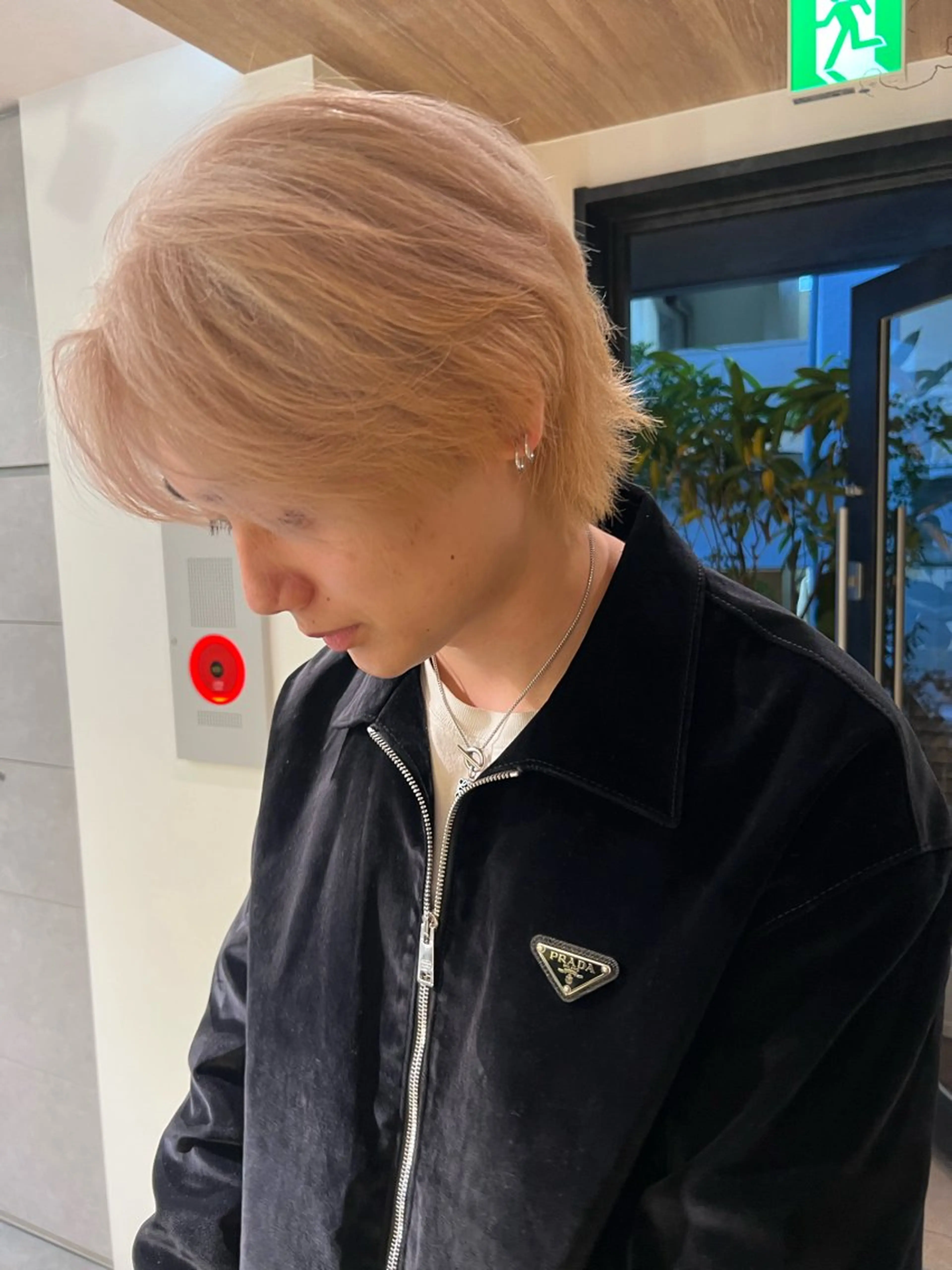 ミディアム カラー メンズ ヘアカラー December/jingumae所属・メンズパーマ 特化うえちりくのヘアスタイル