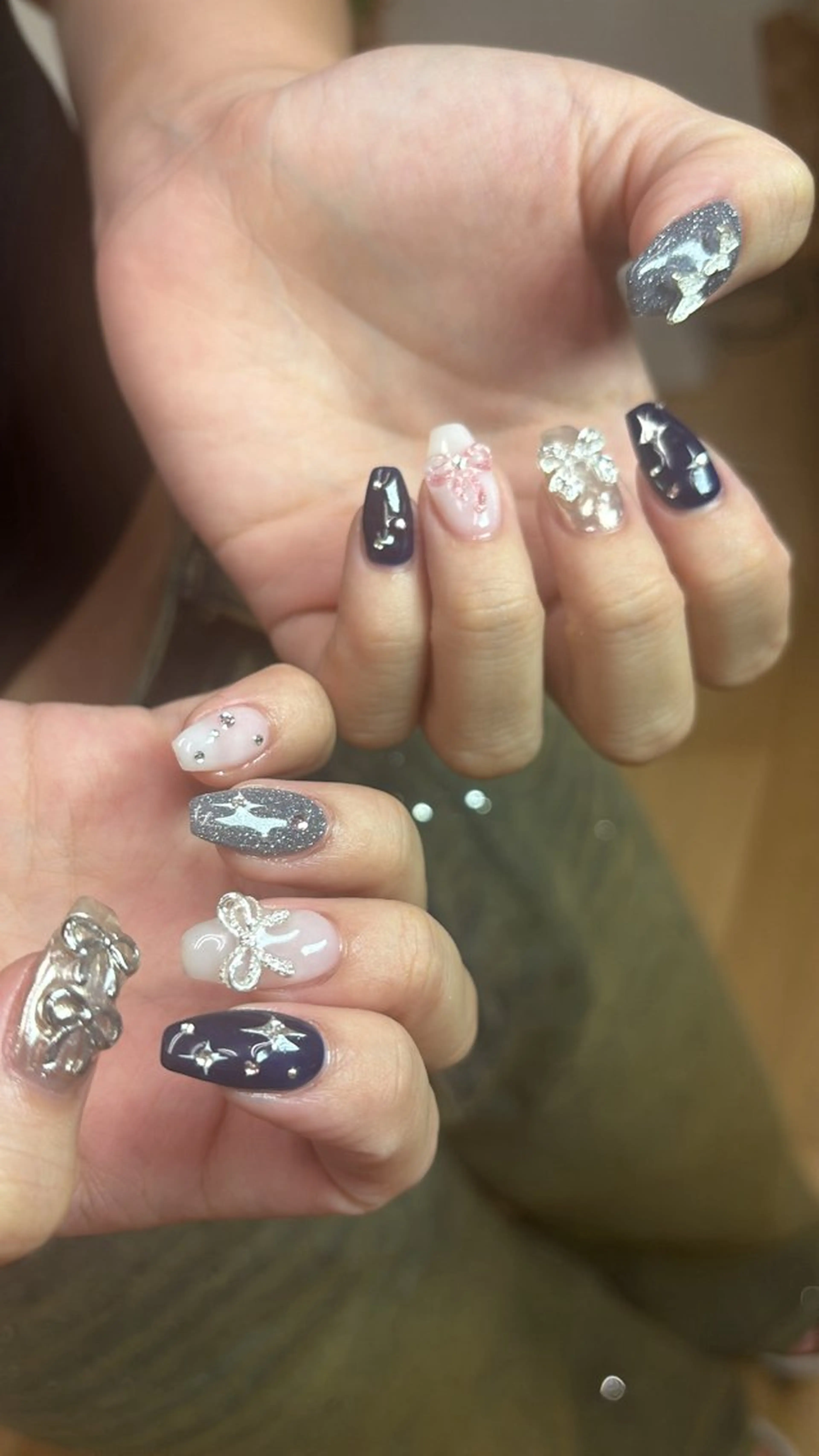 ネイル nailsalon　hue所属・小山 羽奈のネイルデザイン