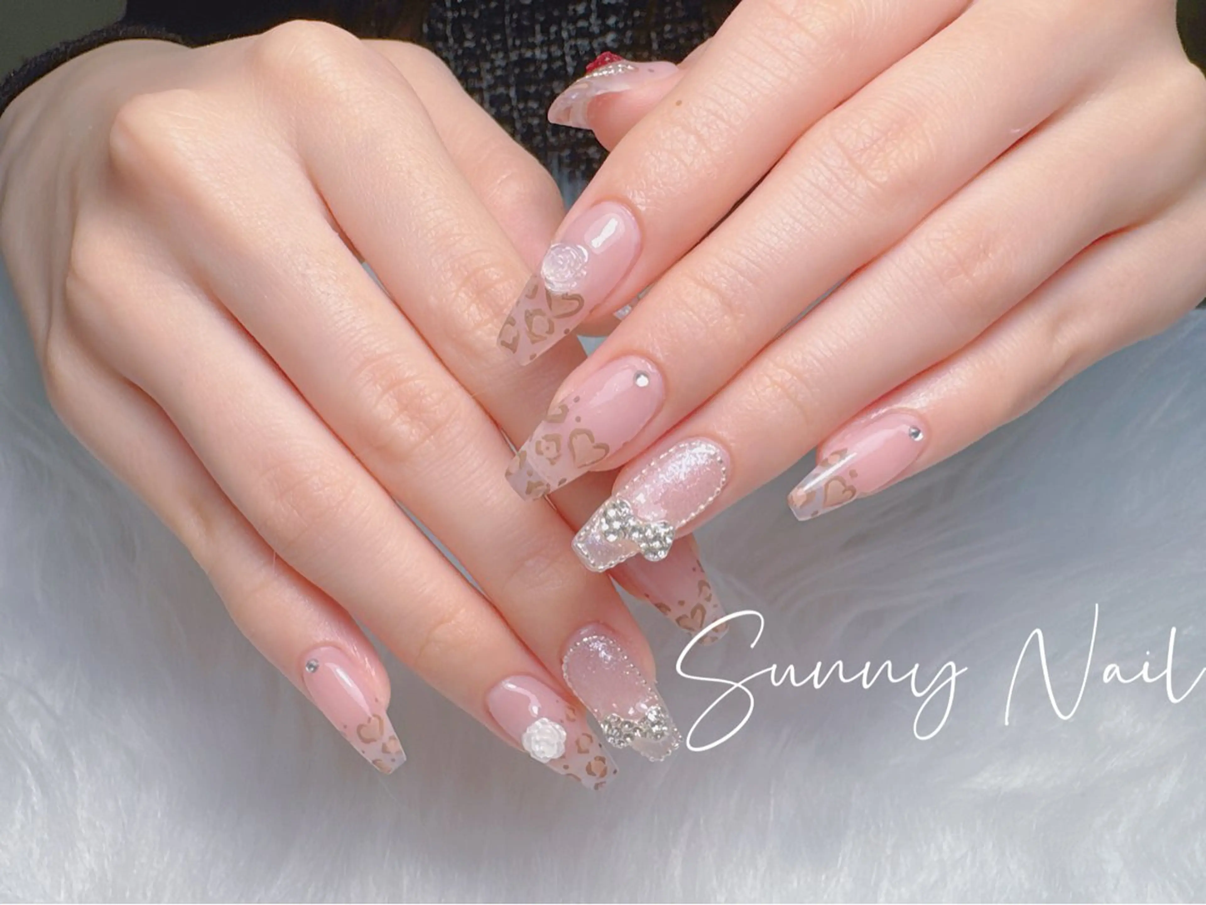 ネイル Sunnyサニー所属・桝井 春奈のネイルデザイン