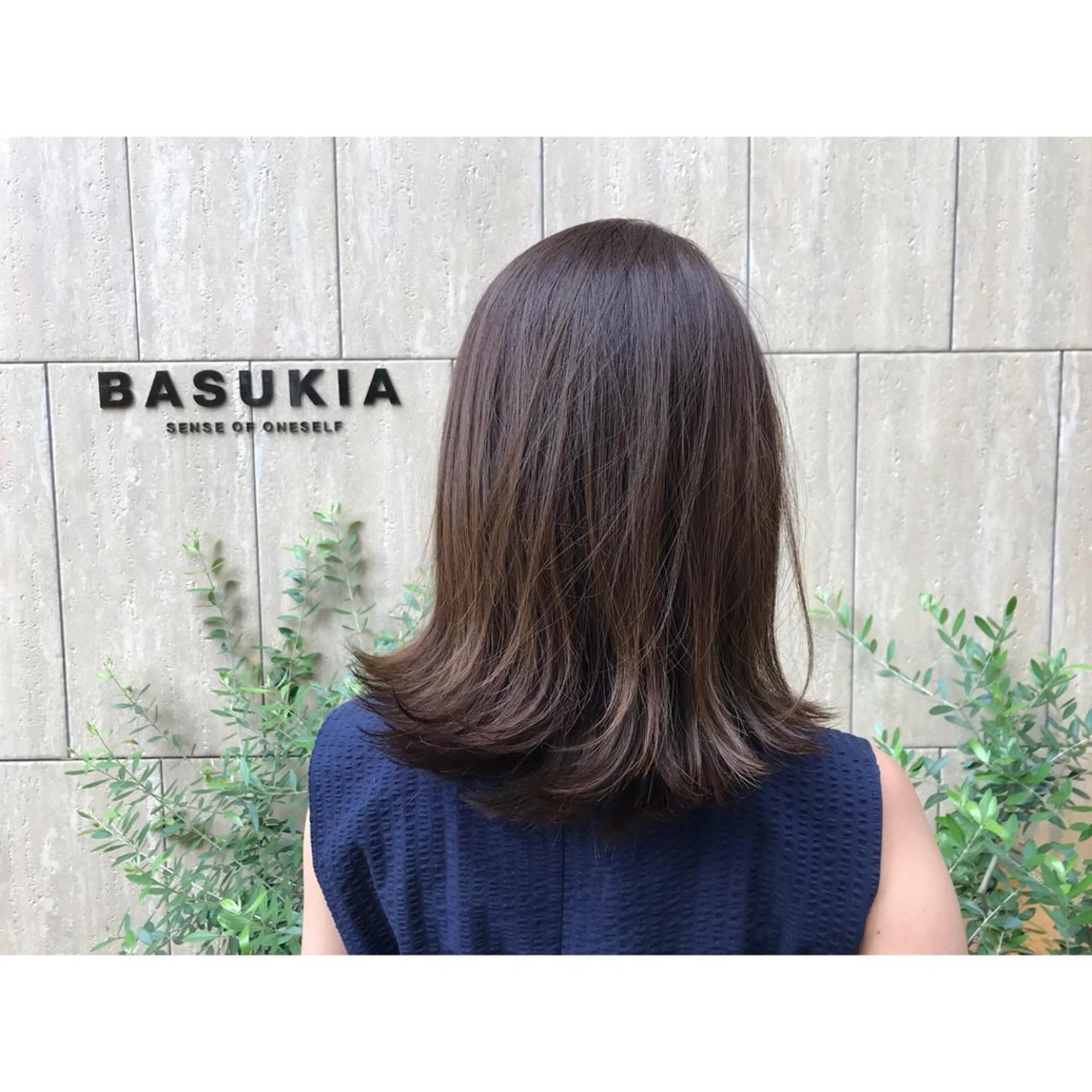 ミディアム カラー BASUKIA 西宮 甲子園口所属・𝙢𝙚𝙣'𝙨 𝙝𝙖𝙞𝙧高津のヘアスタイル