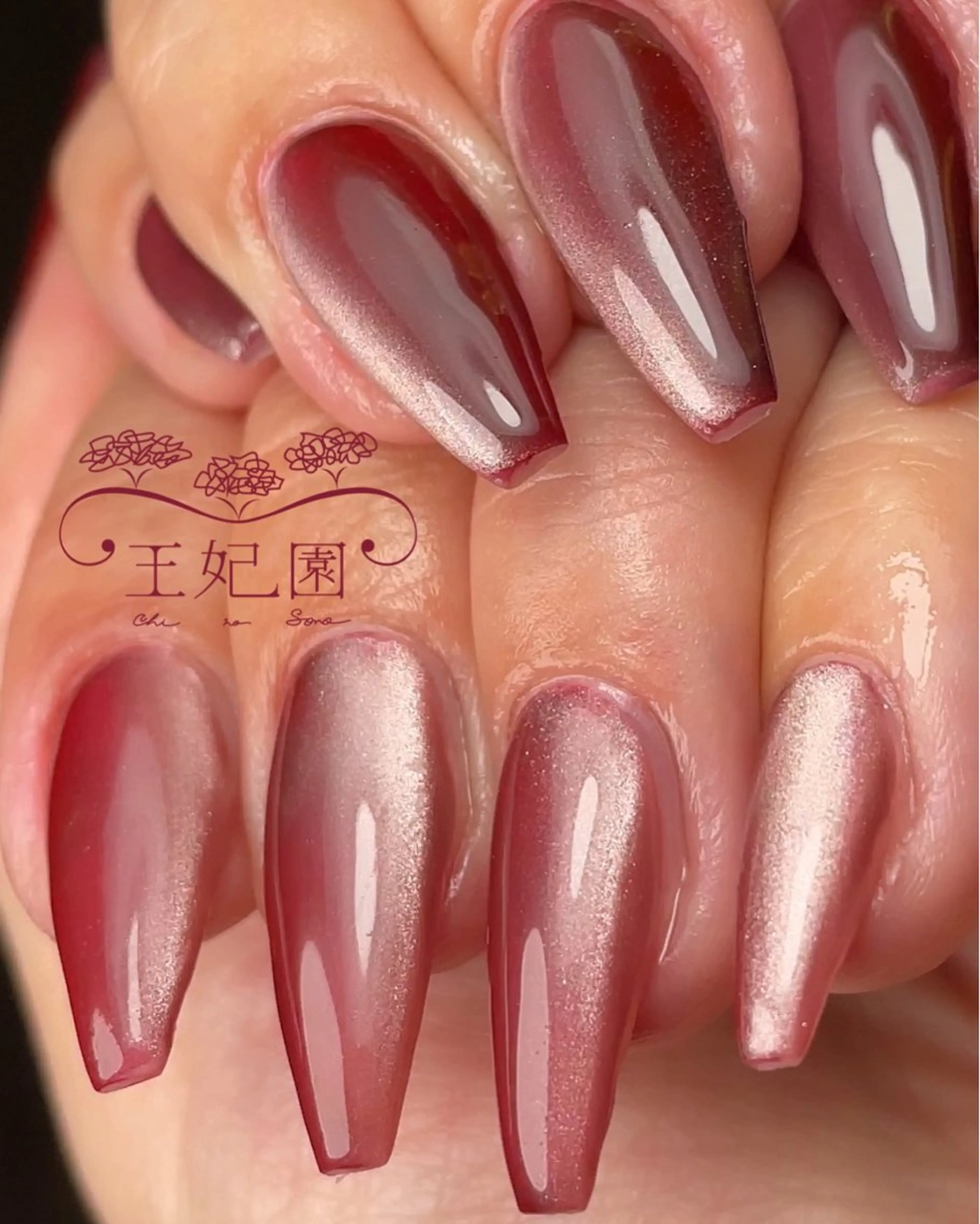 ネイル マグネットネイル メンズネイル ニュアンスネイル ワンホンネイル 冬ネイル nail salon王妃の園所属・王妃の園 ohinosonoのネイルデザイン