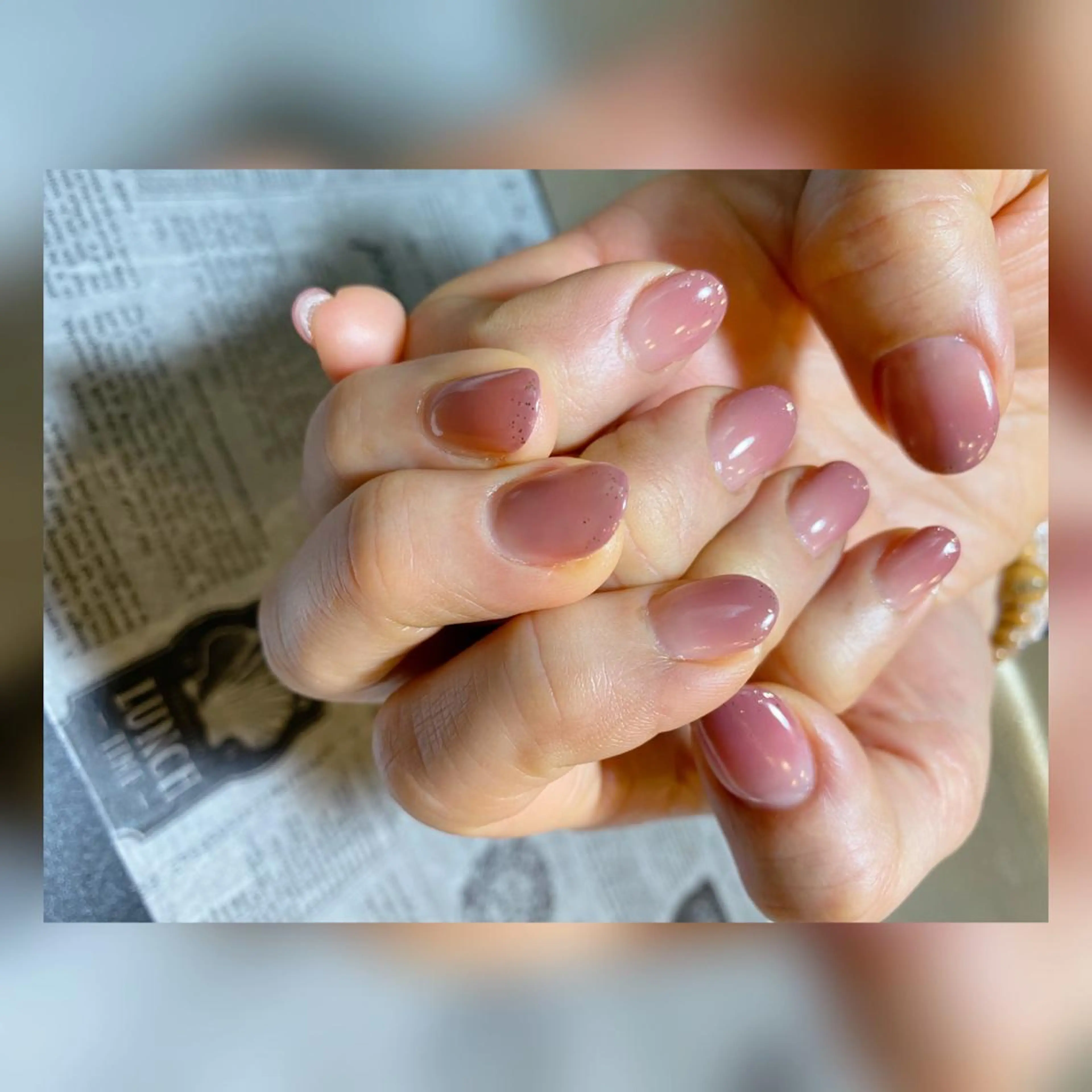 ネイル グラデーション ラメ(グリッター) オフィスネイル シンプルネイル nailsalon GEARのネイルデザイン