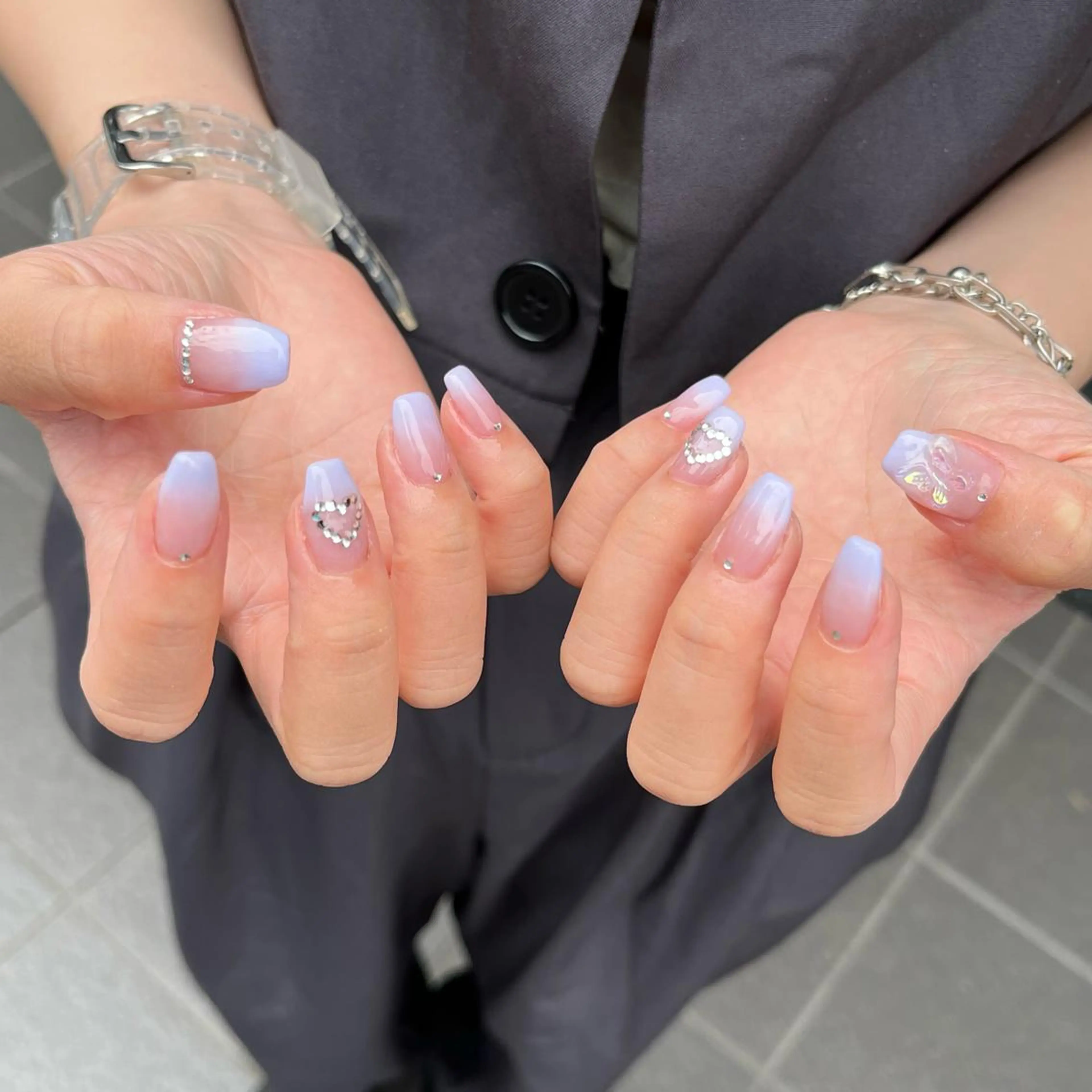 ネイル ハンドネイル ☁️BLITZ 🎀笠原雪音🎀のネイルデザイン