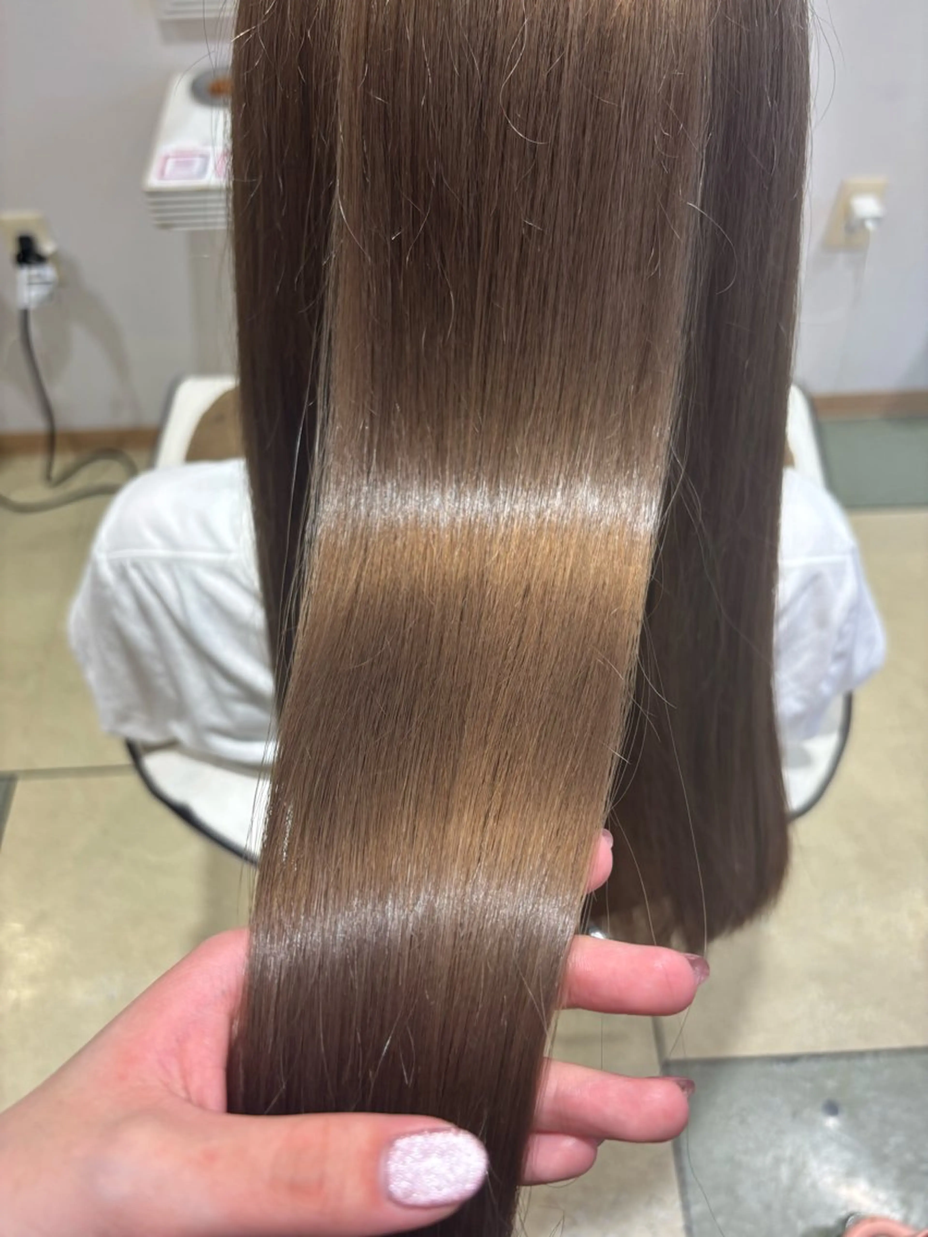 ロング カラー ヘアカラー トリートメント ベージュカラー⌇﻿ くびれヘア.𐙚心音のヘアスタイル