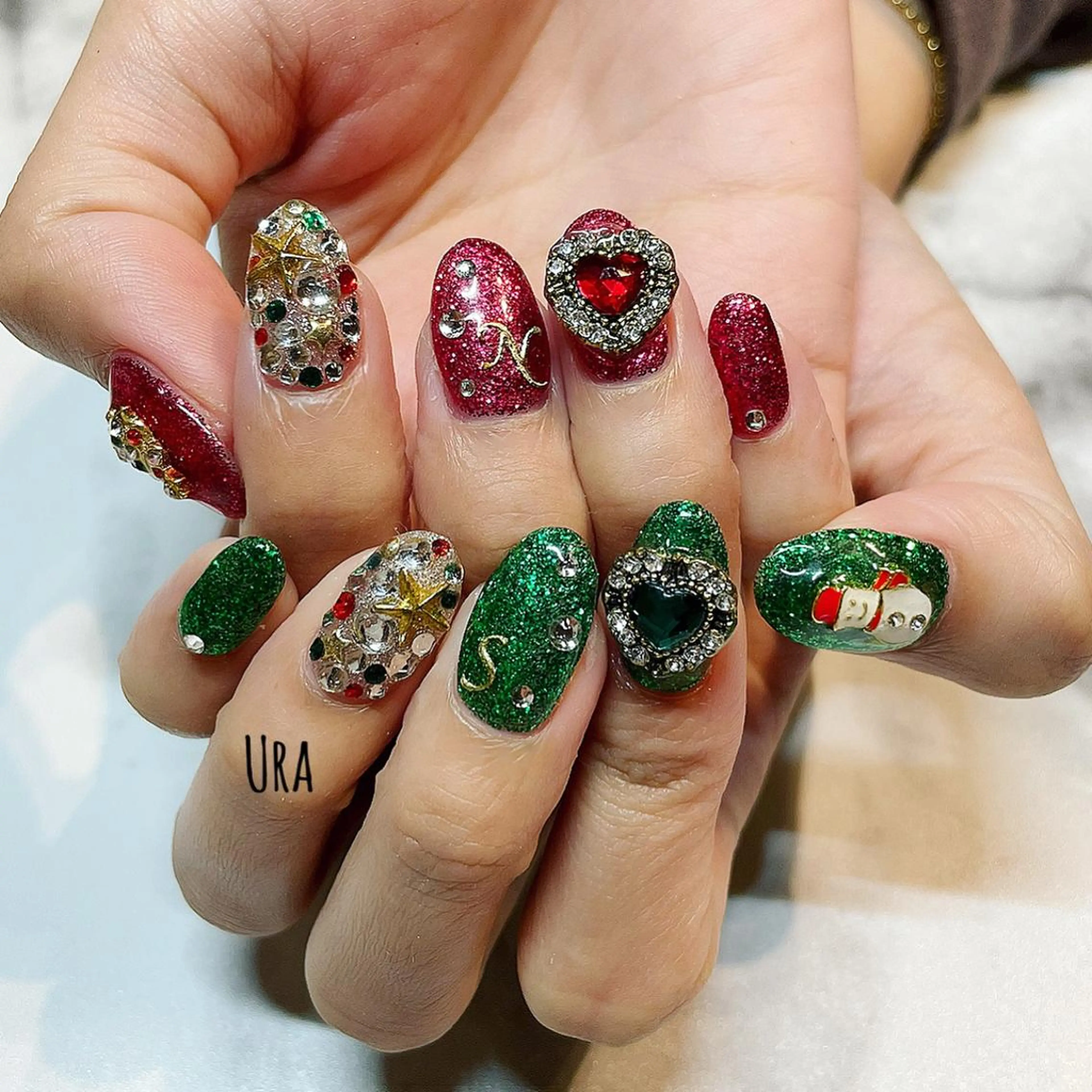 ネイル UrakoNail 《nail》のネイルデザイン