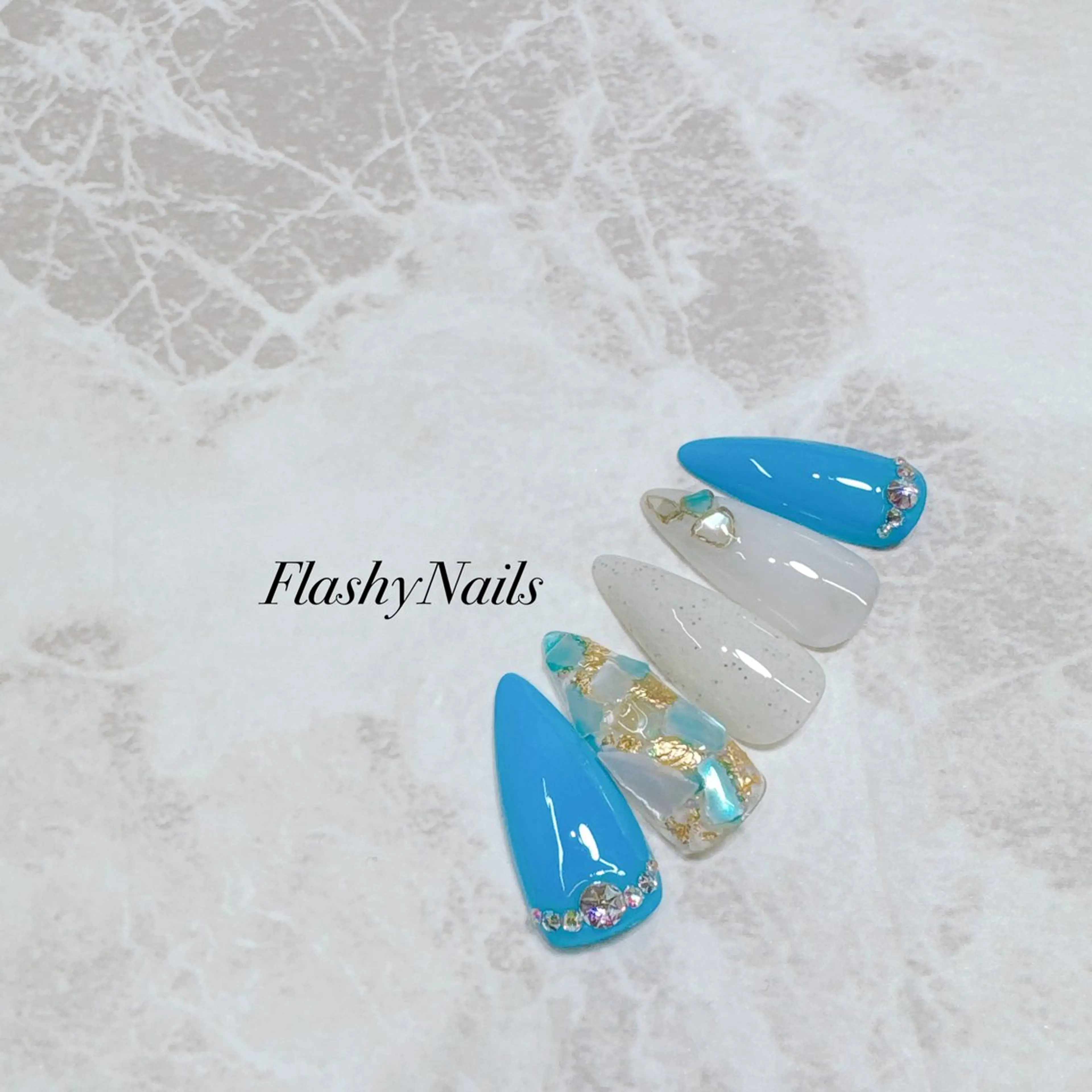ネイル Flashy Nailsのネイルデザイン