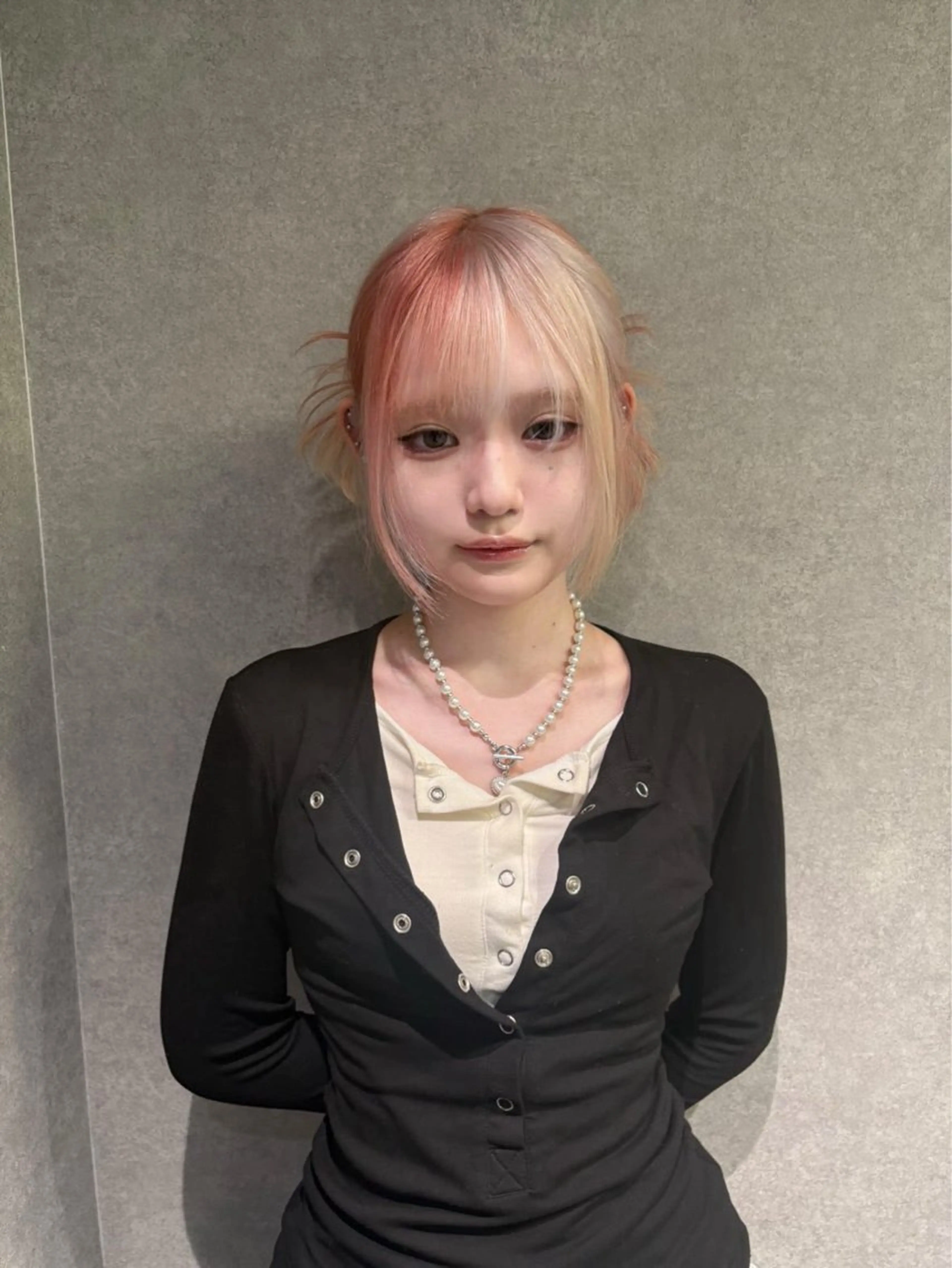 ミディアム カラー ヘアカラー トリートメント rilas博多所属・博多JYUI/ウルフ ハイトーン/デザインのヘアスタイル