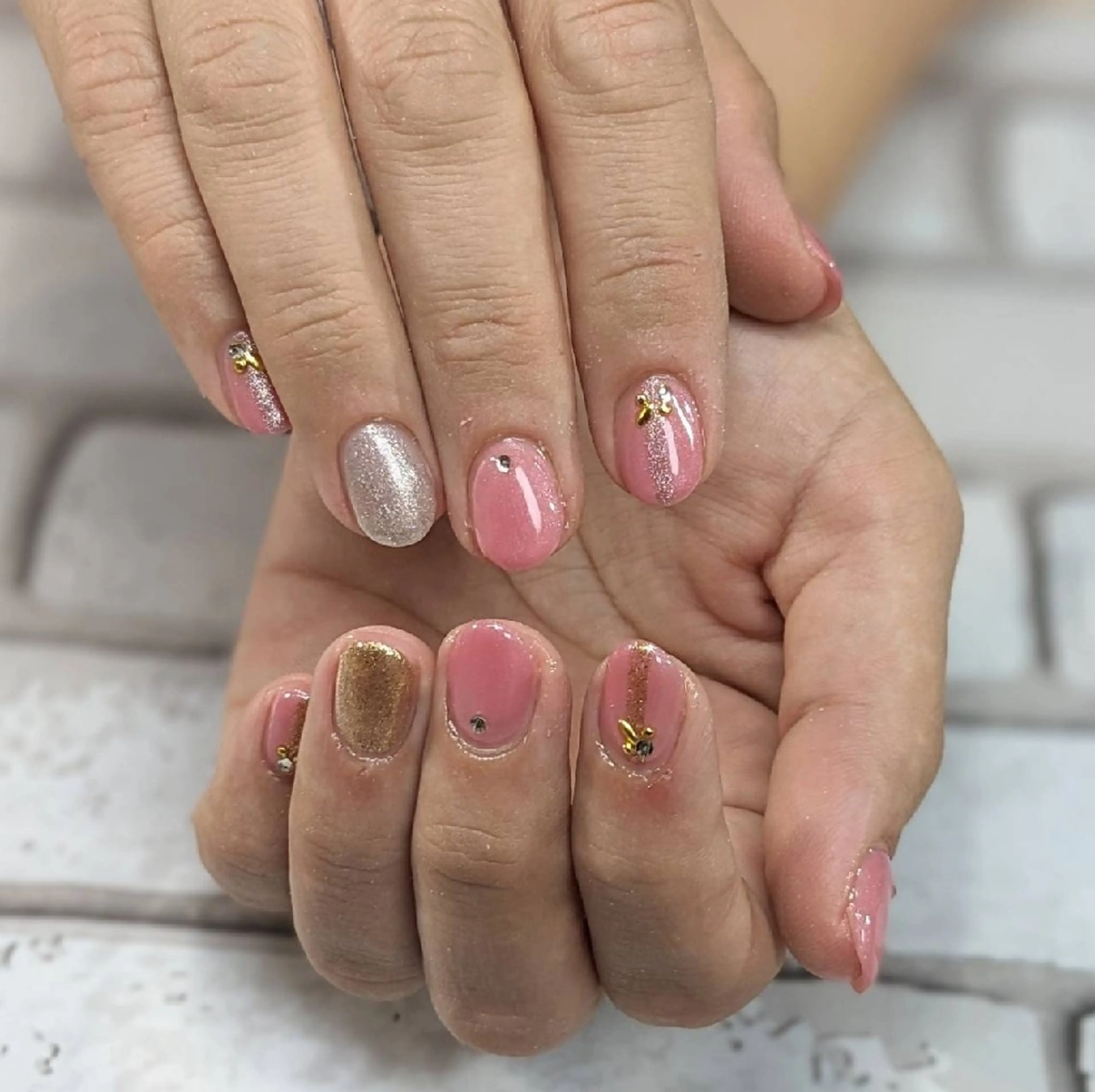 ネイル 冬ネイル クリスマス ハンドネイル ネイルサロンベルティ .keikoのネイルデザイン