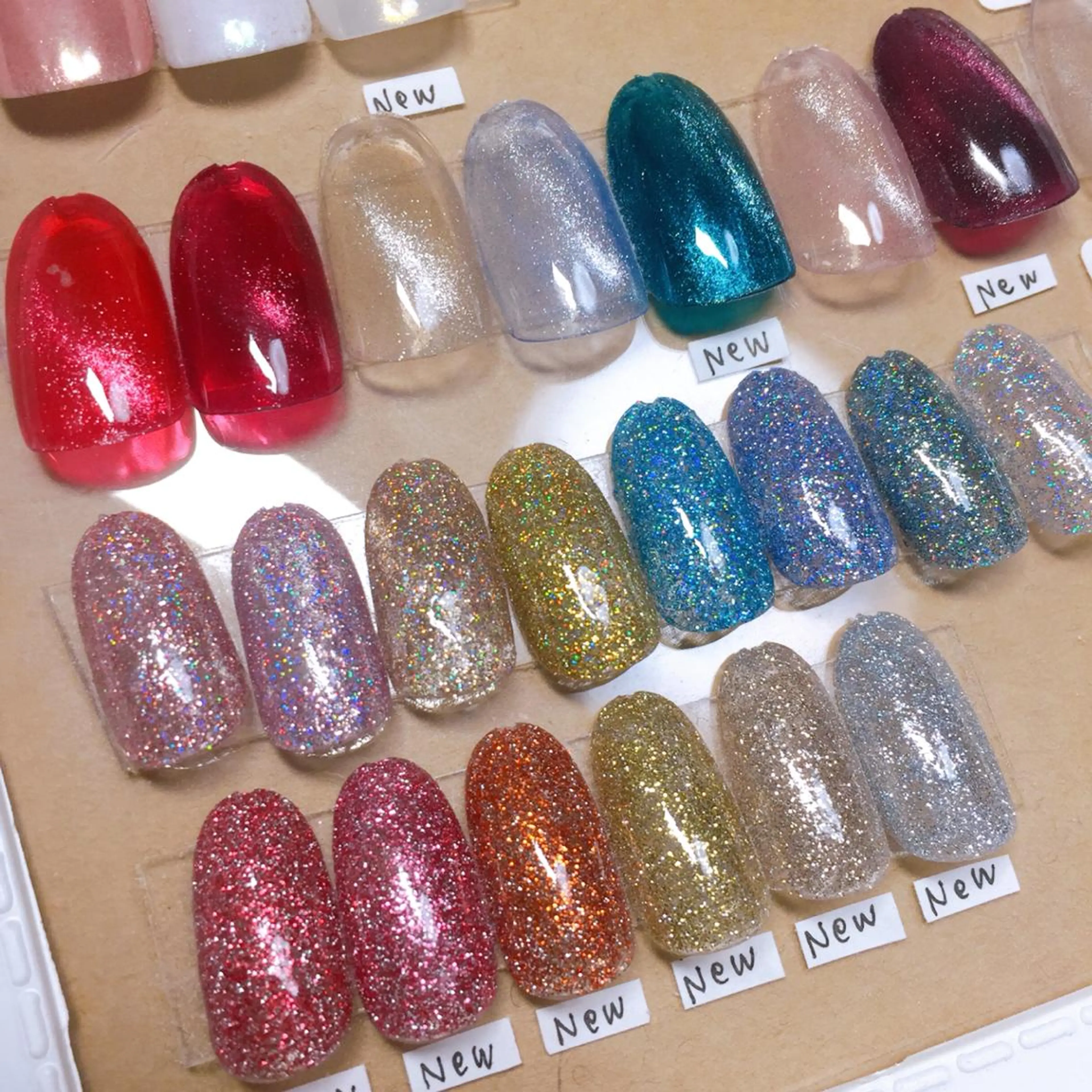 ネイル フラッシュネイル マグネットネイル Nailsalon Caiseのネイルデザイン