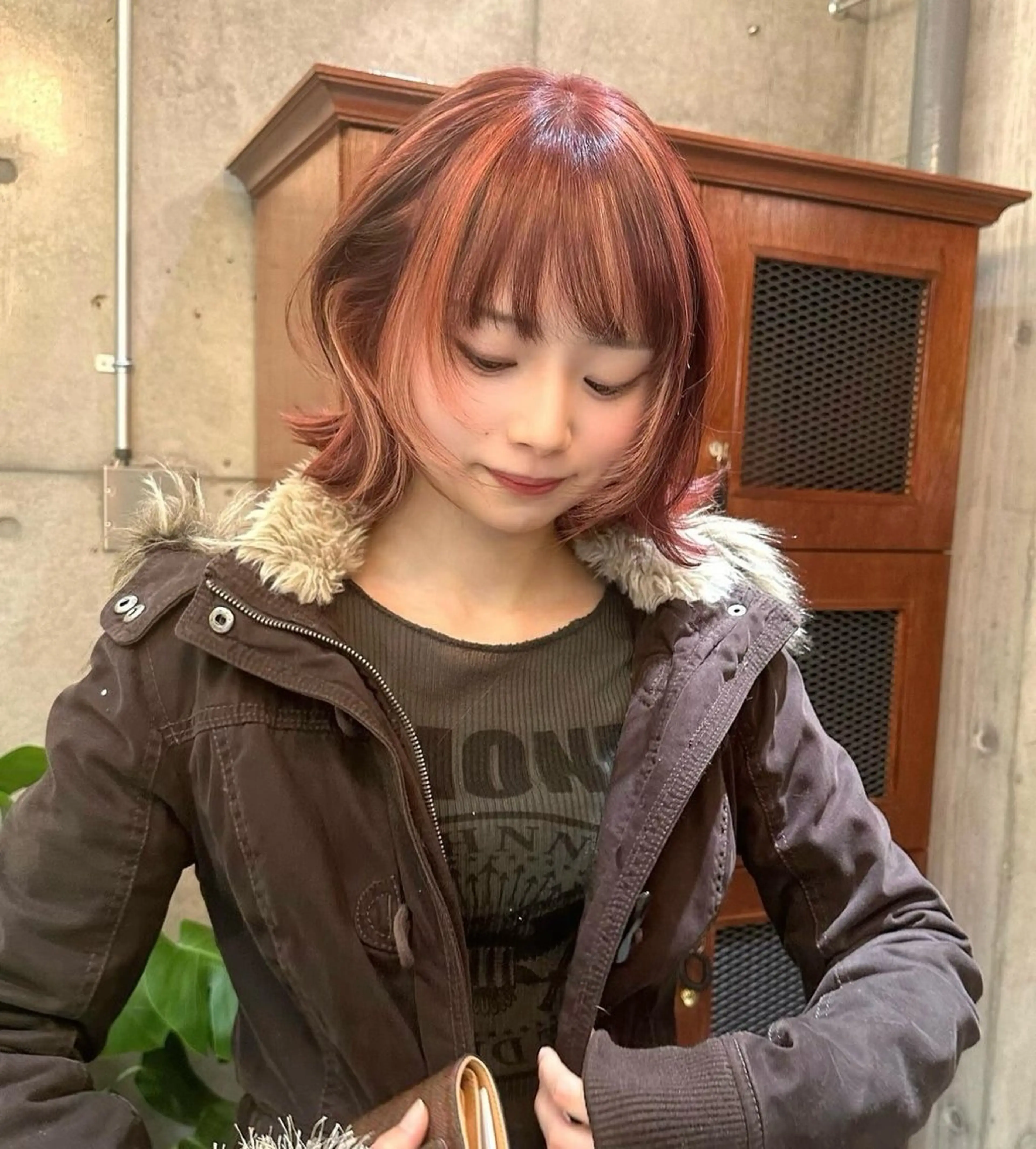 ミディアム カラー ヘアカラー 閼伽井 誇和のヘアスタイル